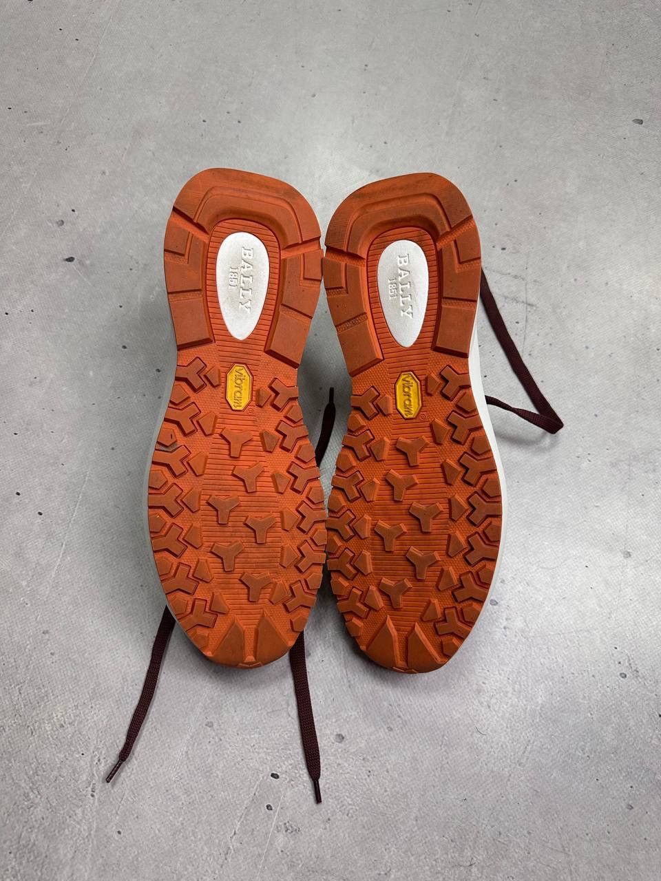 Bally Bally Demmy Low Top Sneakers Vibram Sole Burgundy White E 39 Size US 8 / IT 38 - 5 Thumbnail