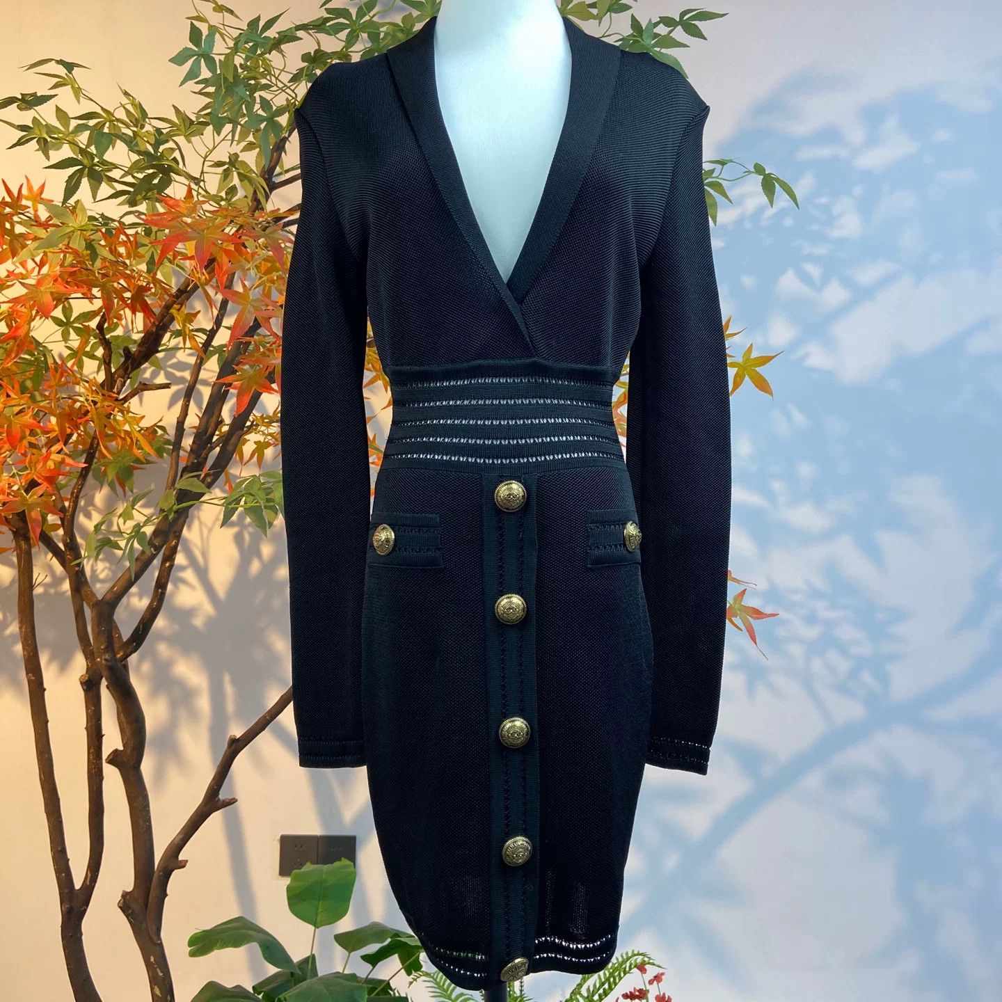 Balmain black knitted dress with gold buttons Size US S / EU 44-46 / 1 - 1 Thumbnail