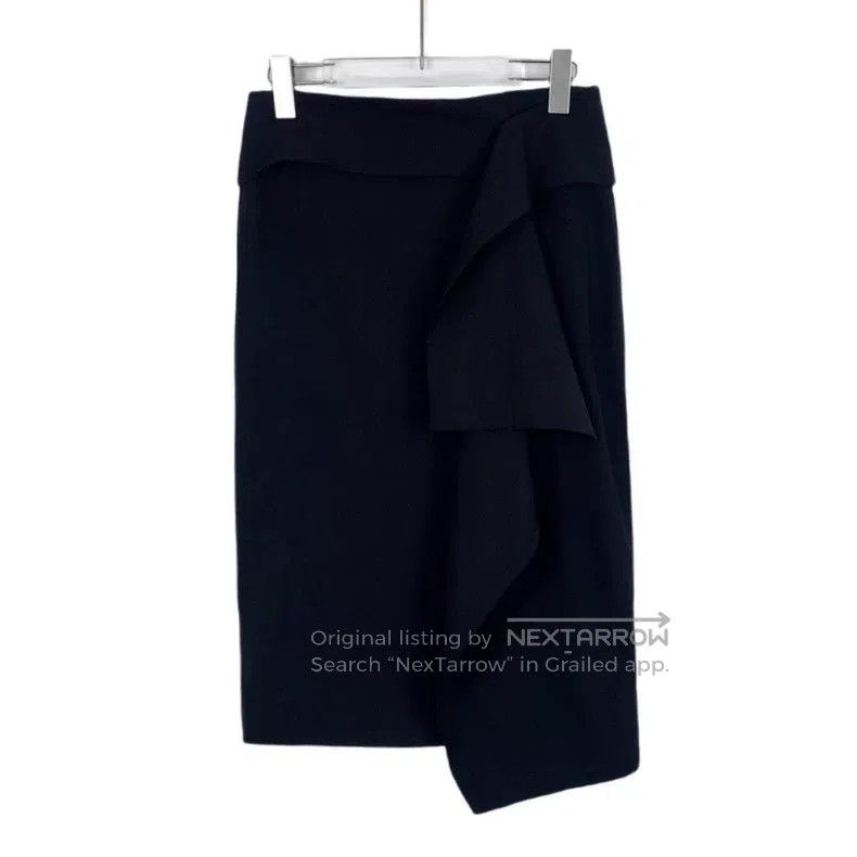 Brunello Cucinelli Brunello Cucinelli Black wool half-skirt Size 26" / US 2 / IT 38 - 1 Thumbnail