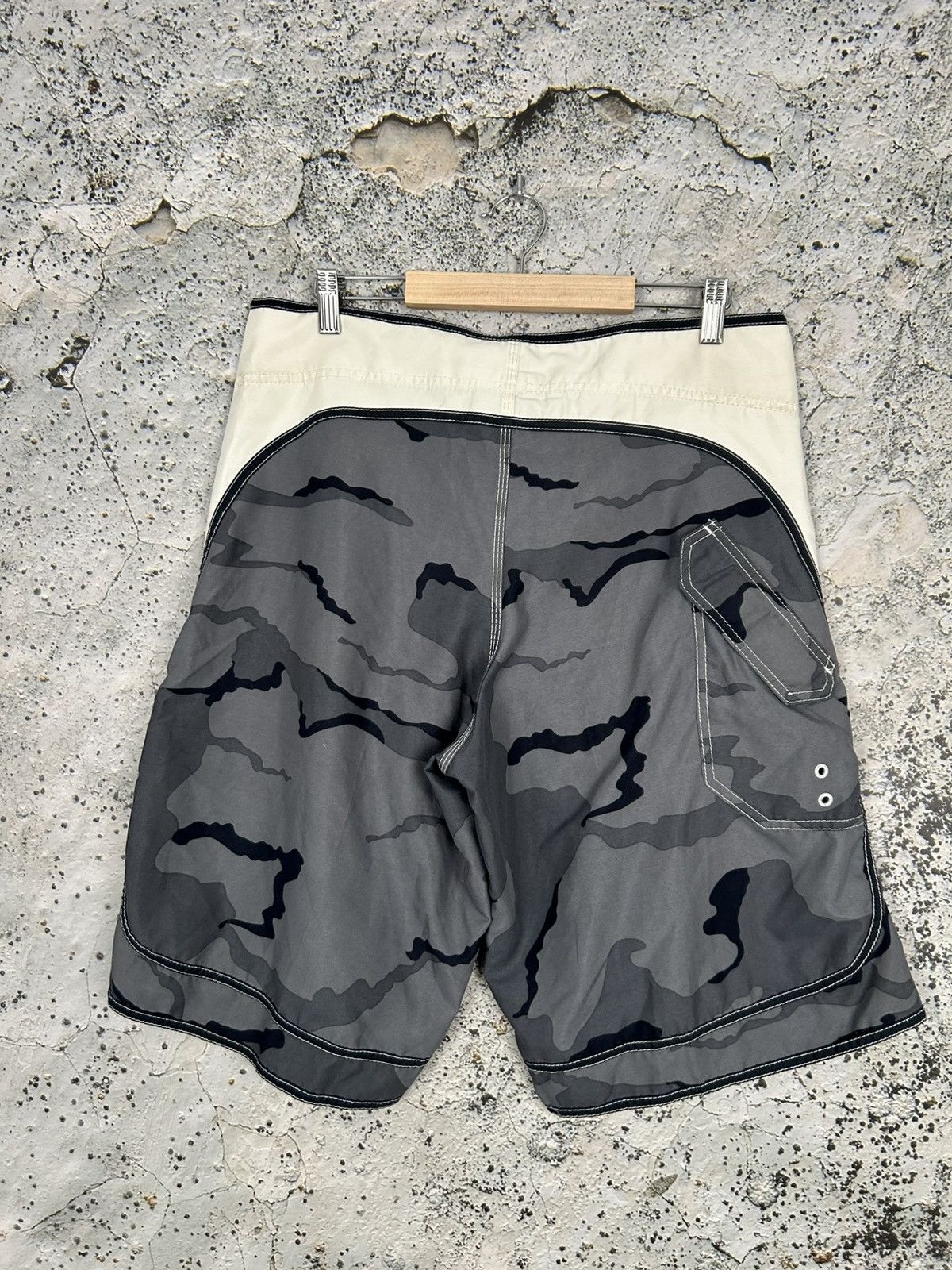 Billabong Vintage Billabong Surf Skate Short Streetwear y2k 00s Size US 34 / EU 50 - 5 Thumbnail