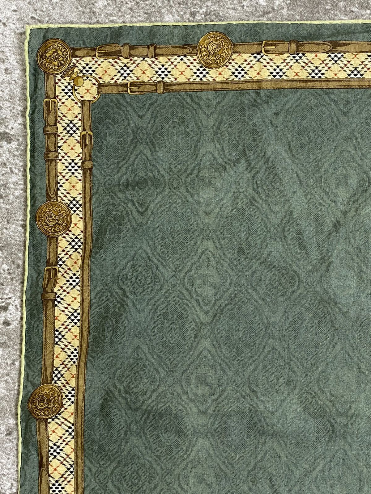 Burberry Burberrys Handkerchief / Bandana / Neckerchief Size ONE SIZE - 5 Thumbnail