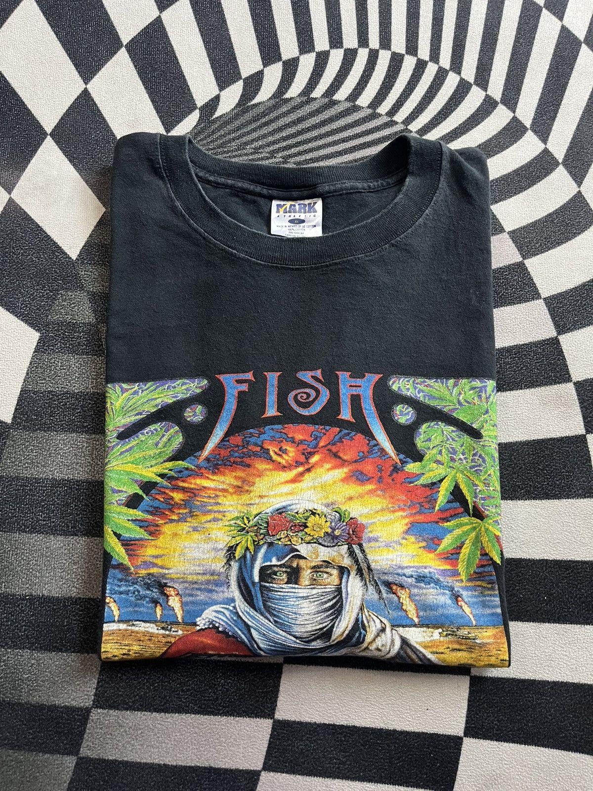 Band Tees Vintage FISH SUNSETS ON EMPIRE 1997’s Tour Tshirt Size US XL / EU 56 / 4 - 1 Thumbnail