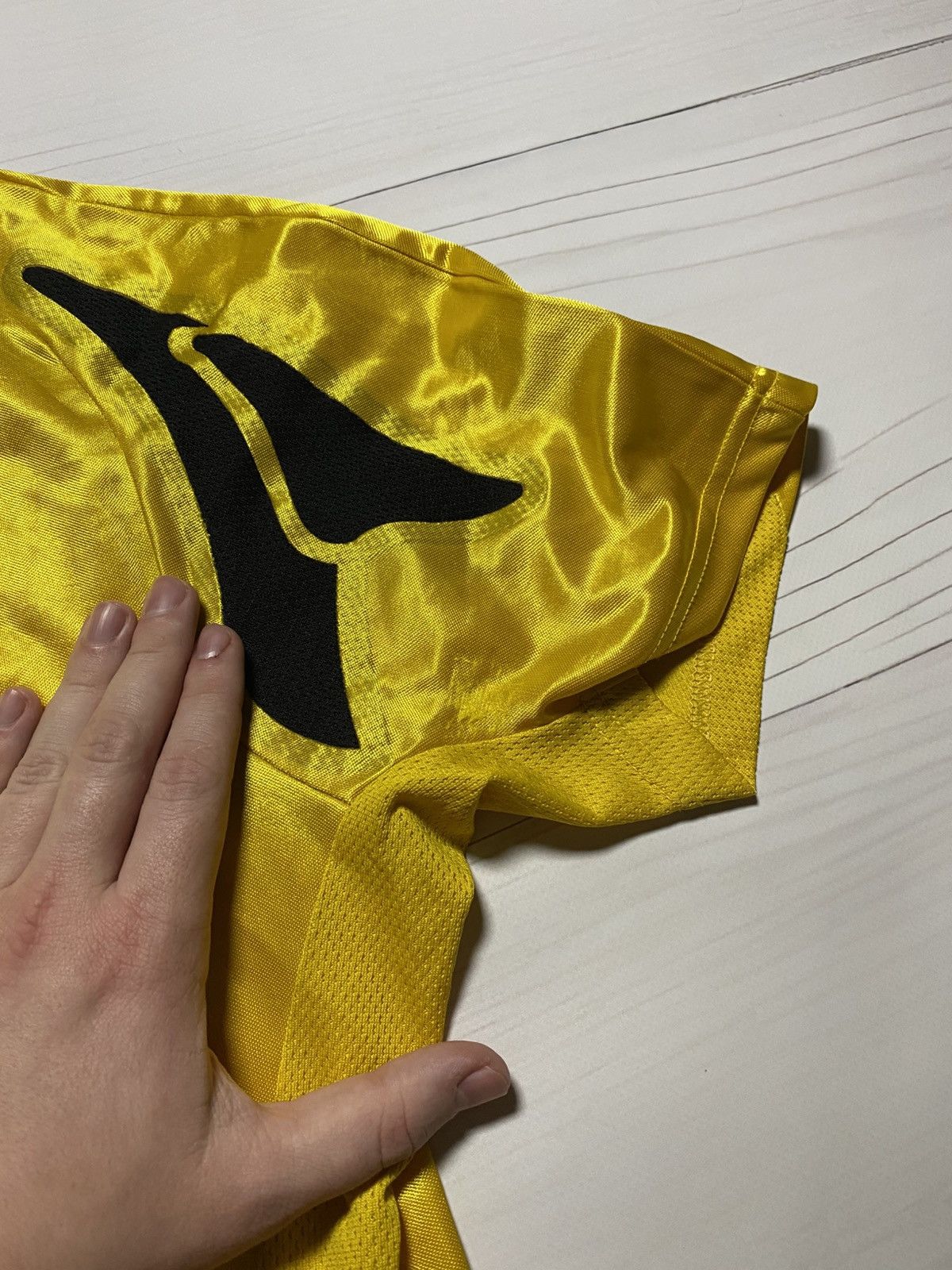 Puma Vintage AEK Athens FC 2007/08 home football y2k t shirt Size US M / EU 48-50 / 2 - 16 Thumbnail