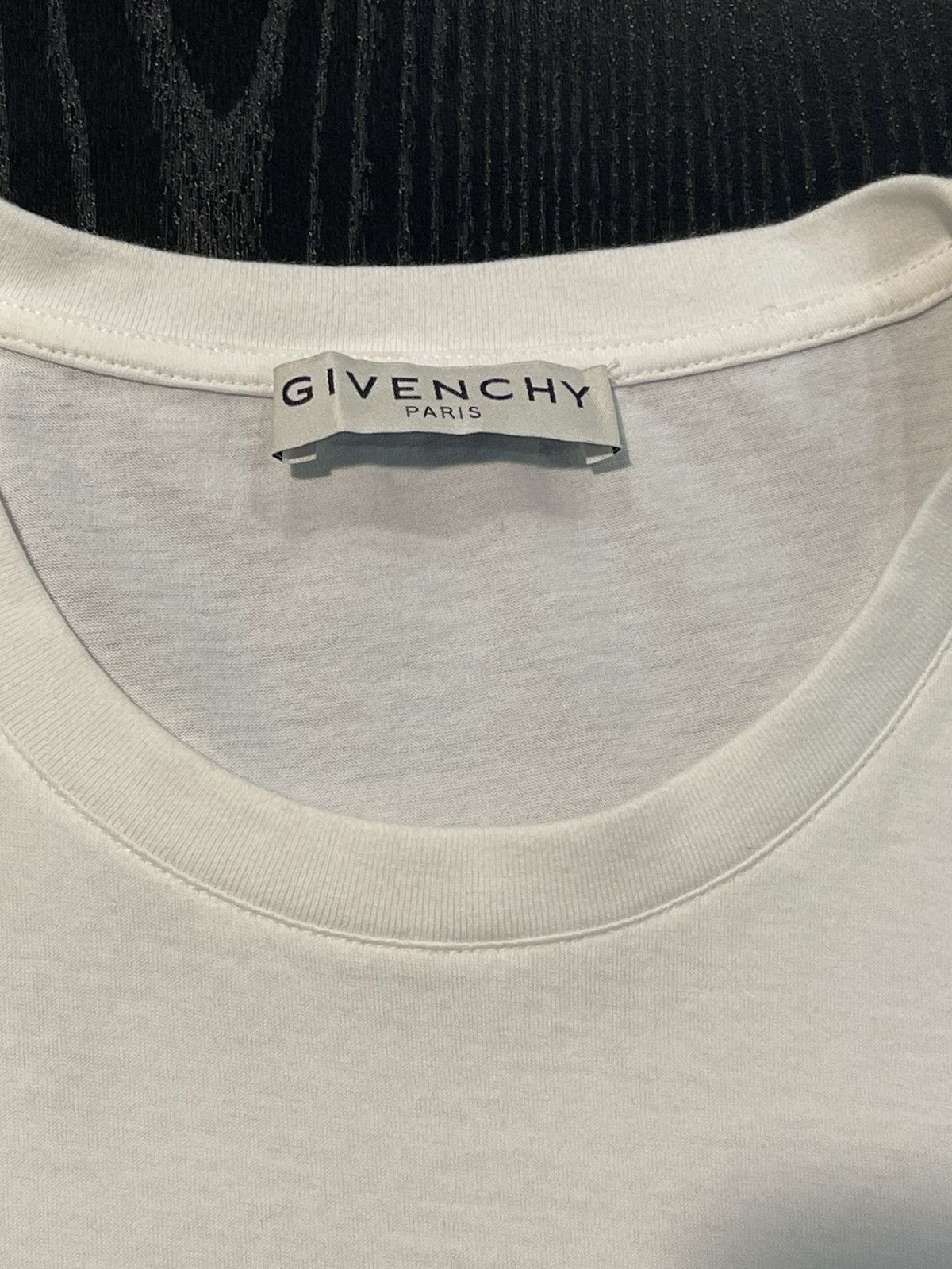 Givenchy Size L - Givenchy Paris Multicolor Graphic Logo T-Shirt Size US L / EU 52-54 / 3 - 5 Thumbnail