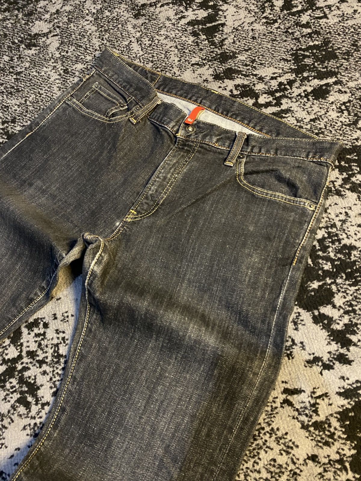 Undercover × Uniqlo 2000s Uniqlo UJ S-001 Slim Fit Straight Black Jeans 🔥 Size US 33 - 8 Thumbnail