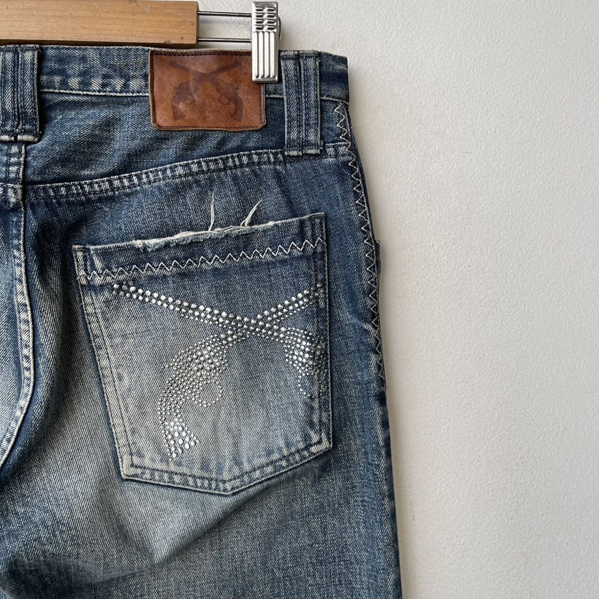 roarguns Flared Roar Guns Swarovski Crystal Pistols Thrashed Denim Size US 32 / EU 48 - 16 Thumbnail