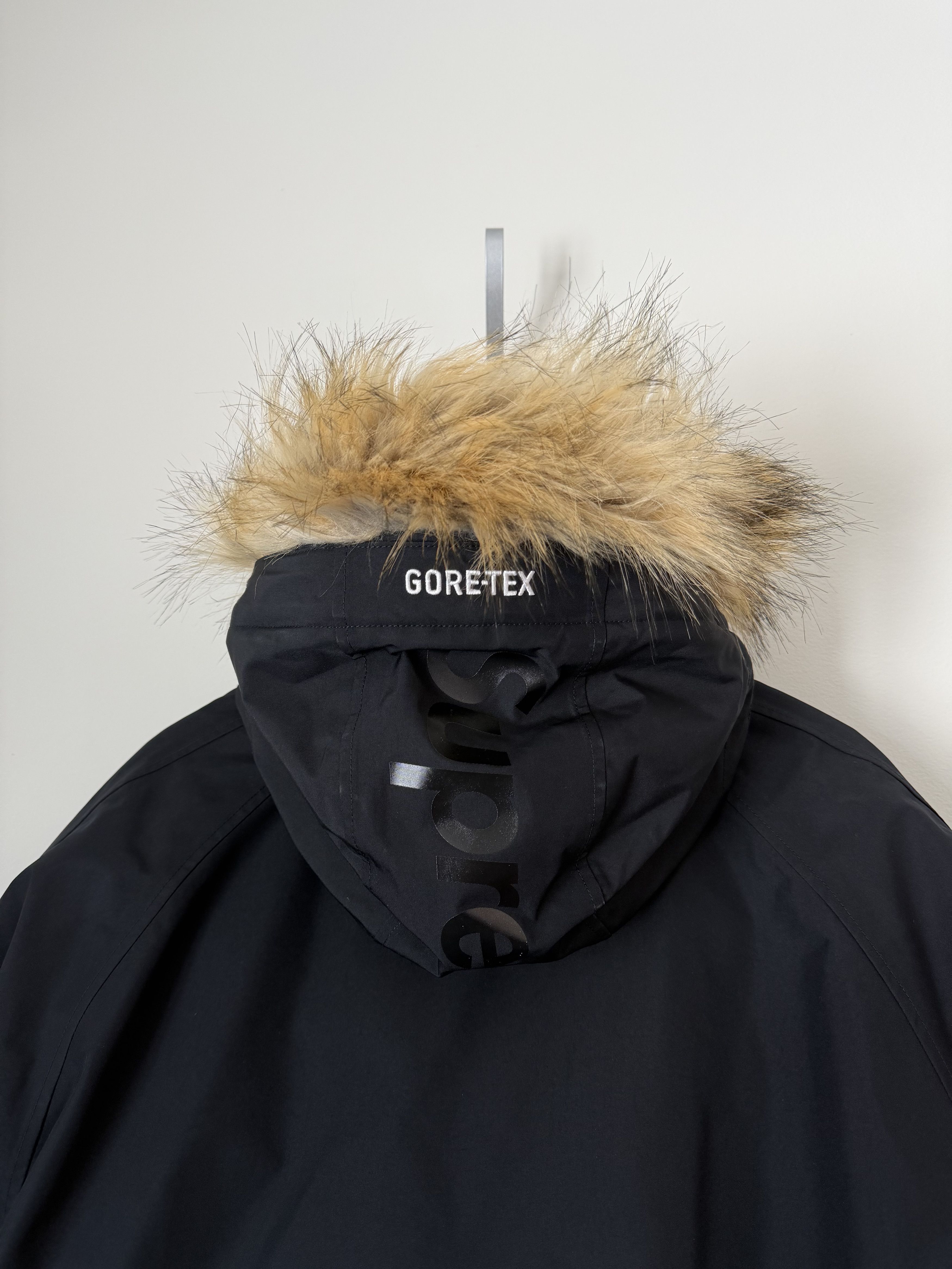 Supreme Supreme Gore-Tex 2 in 1 Reversible 700 Fill Down Parka Black Size US XL / EU 56 / 4 - 6 Thumbnail