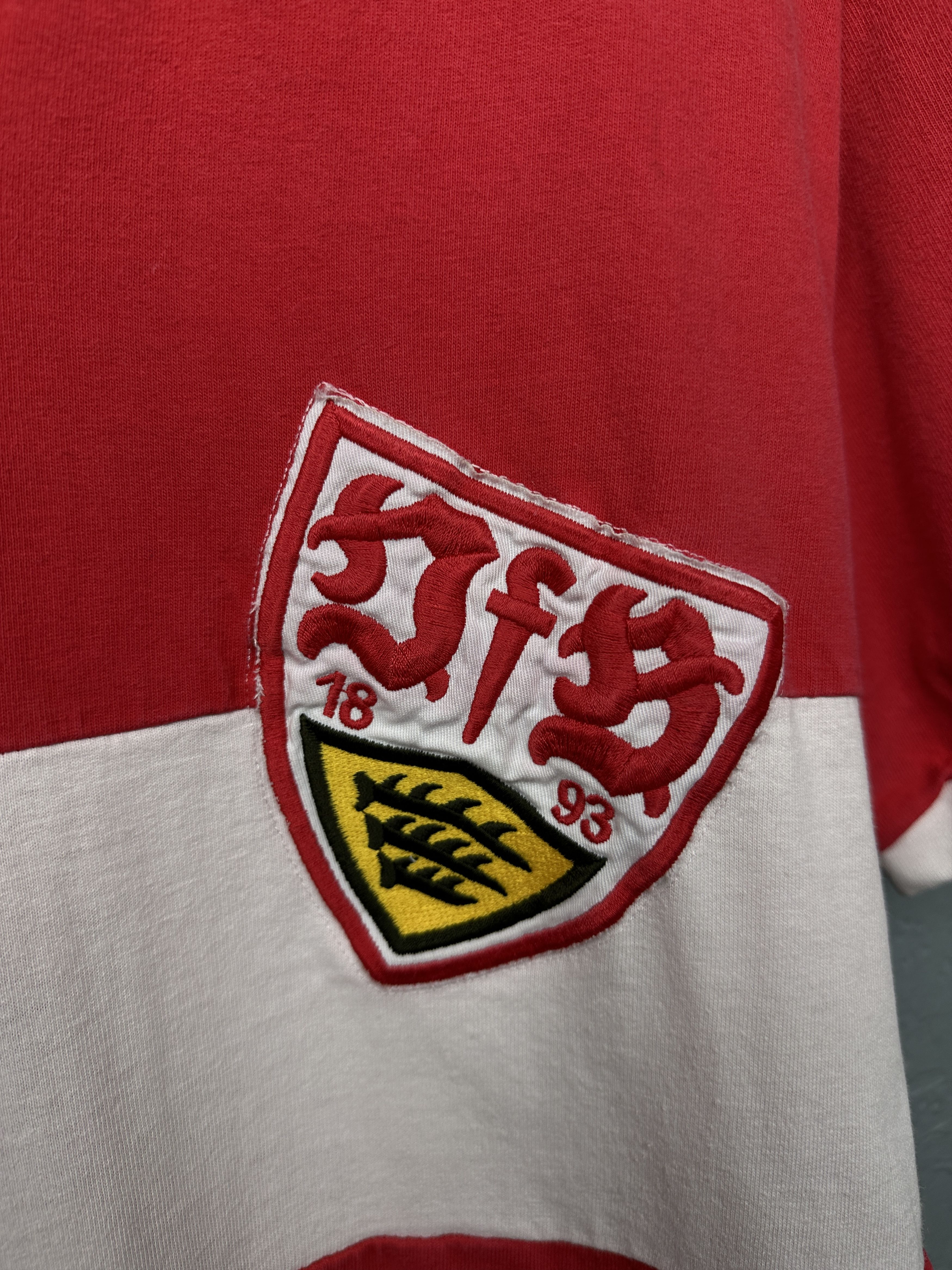 Other VfB Stuttgart Score Draw Mens V-Neck T-Shirt Size US M / EU 48-50 / 2 - 3 Thumbnail