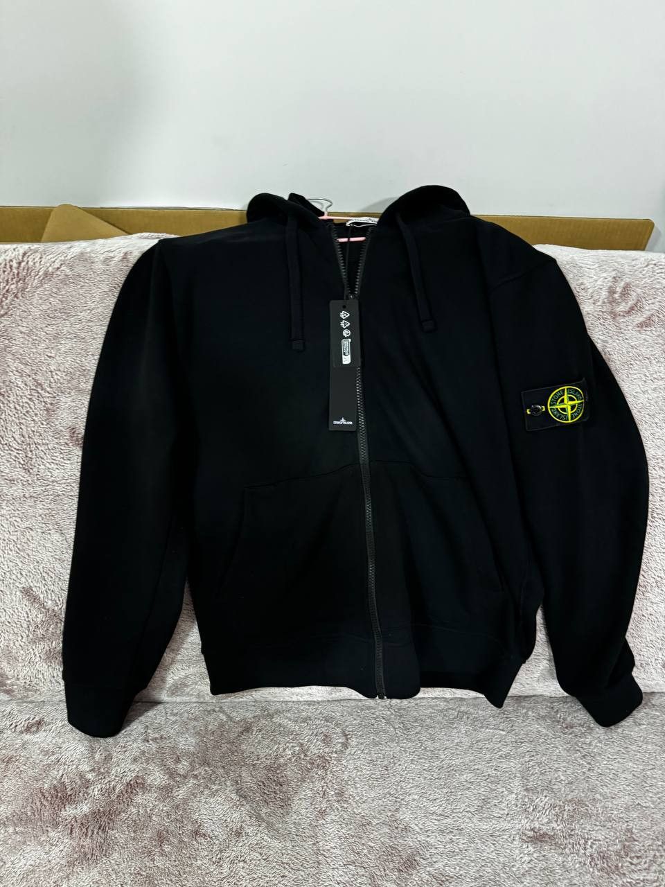 Stone Island STONE ISLAND ZIP HOODIE SIZE M Size US M / EU 48-50 / 2 - 2 Thumbnail