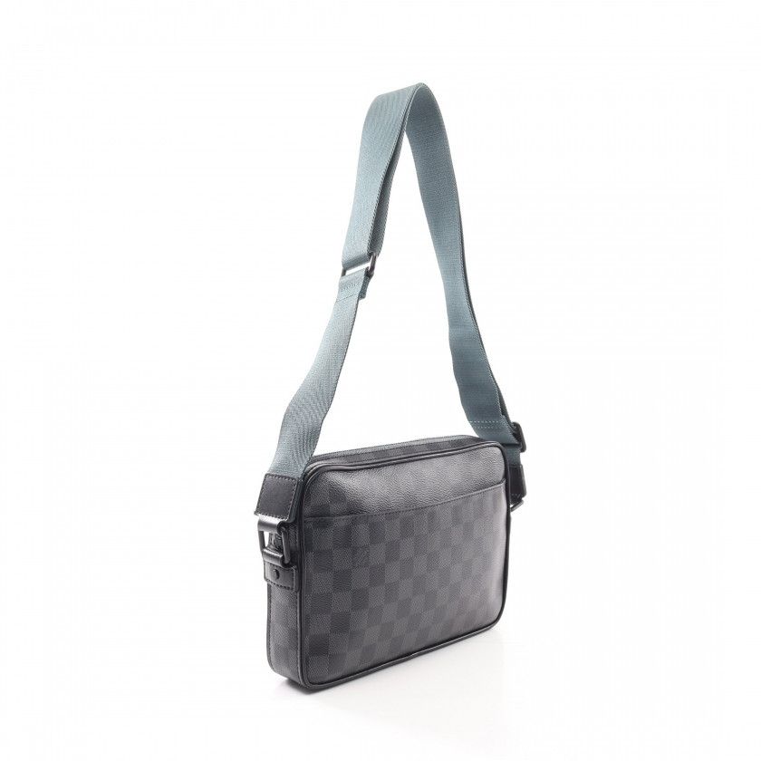Louis Vuitton Louis Vuitton Alpha Messenger Damier Graphite Shoulder