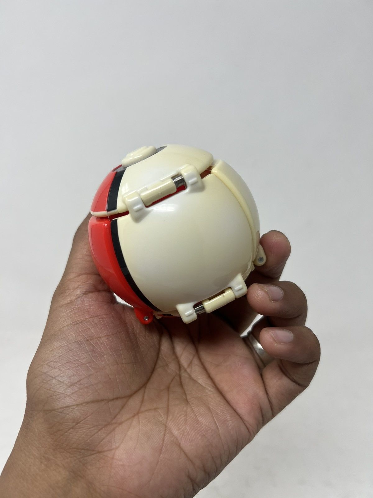 Pokemon Pokémon Throw 'N Pop Poké Ball toy Size ONE SIZE - 5 Thumbnail