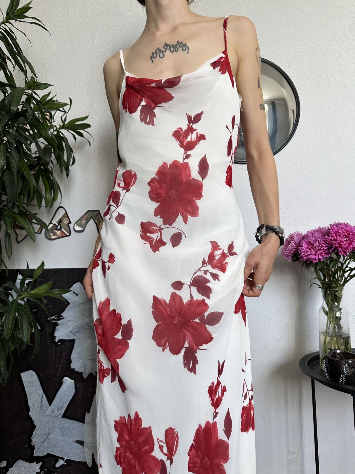 Beauty Beast Stunning evening vintage rose floral mesh cowl maxi dress Size M / US 6-8 / IT 42-44 - 3 Thumbnail