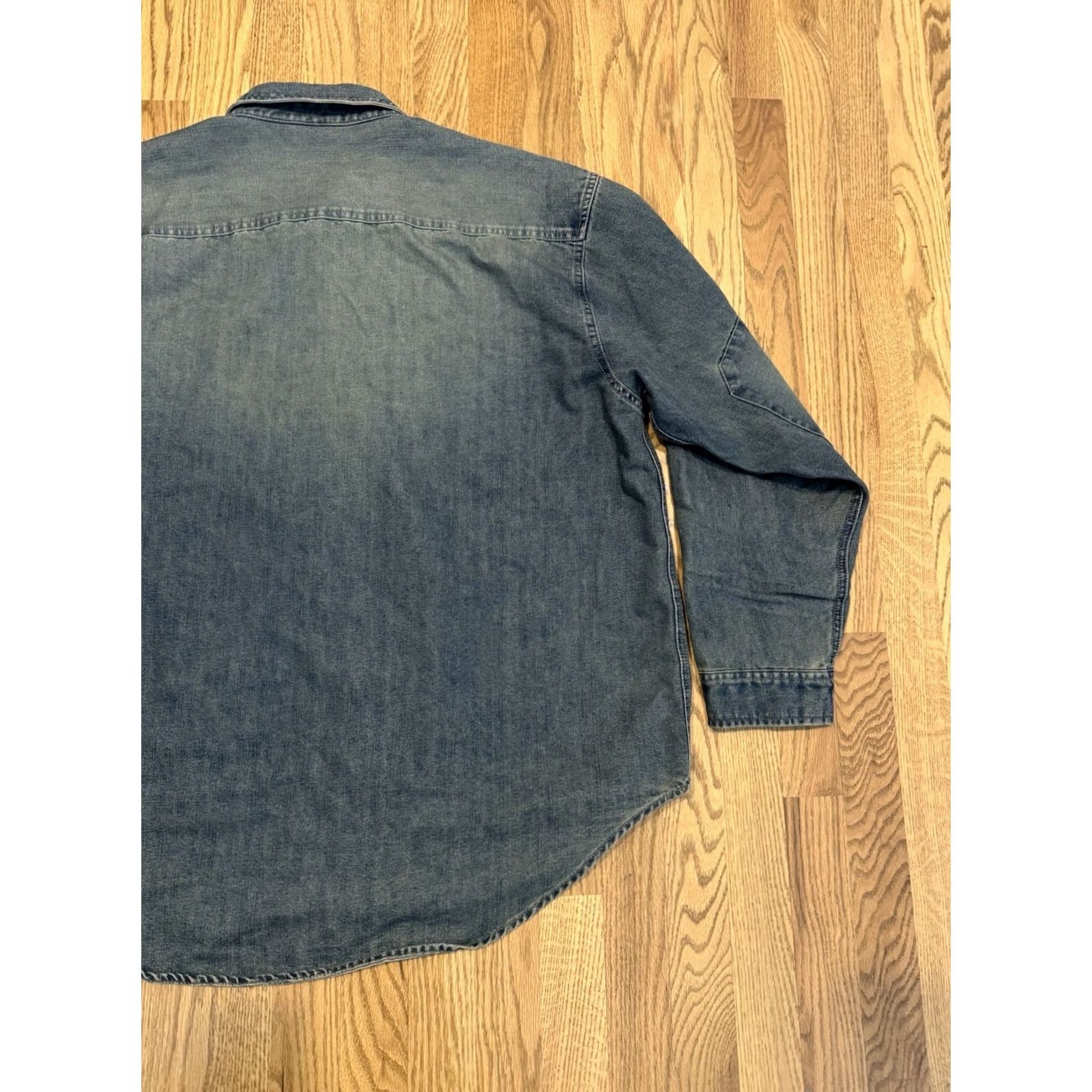 Bugle Boy VINTAGE Bugle Boy Denim Long Sleeve Shirt Jacket Men’s XL Blue Snaps Button-Up 80s 90s Retro City Shirt Mens XL Blue Denim Size US XL / EU 56 / 4 - 8 Thumbnail