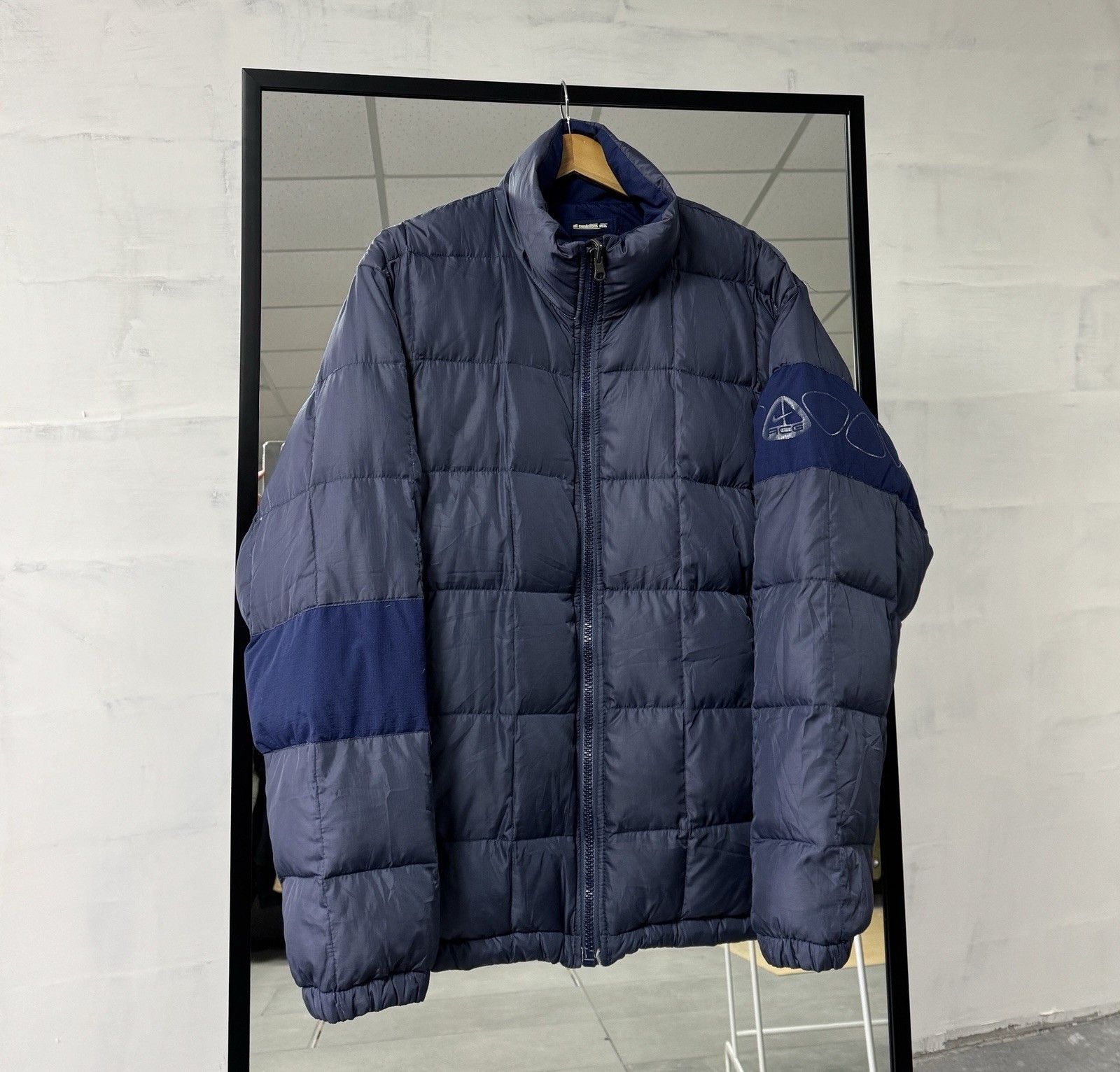 Nike ACG Vintage NIKE ACG Down Puffer Reversible Mens Jacket Size US M / EU 48-50 / 2 - 1 Thumbnail