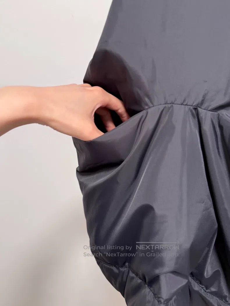 Vivienne Westwood Vivienne Westwood size 2 Vintage second-hand down skirt - a Size 24" / US 00 / IT 34 - 3 Thumbnail