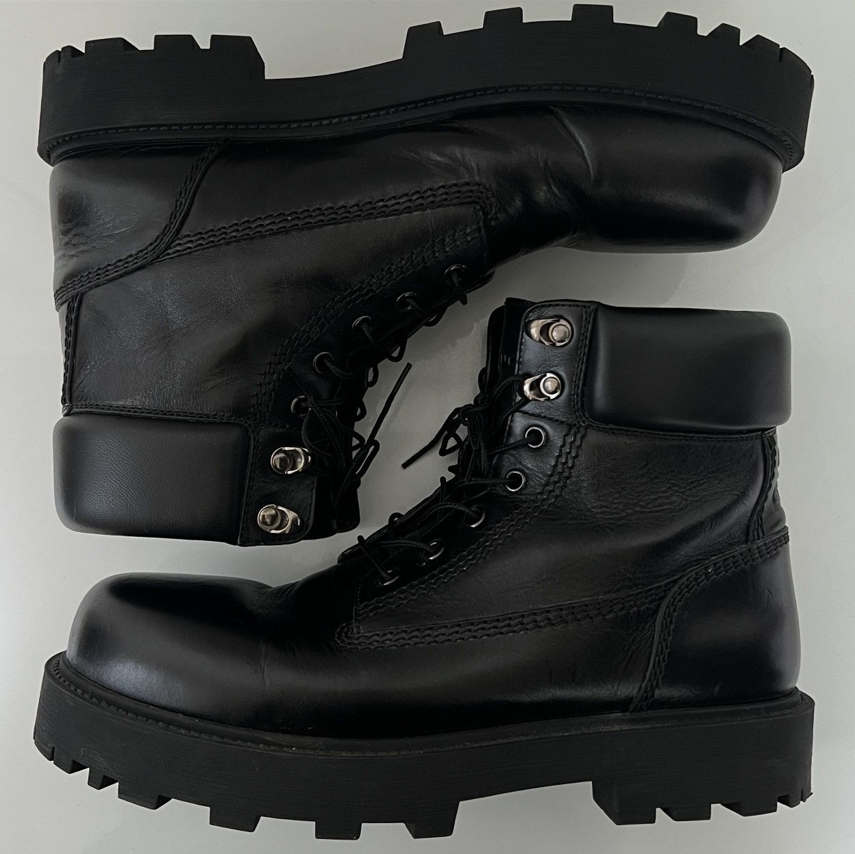 Givenchy Givenchy 4G Motif Ankle Leather Boots | Grailed