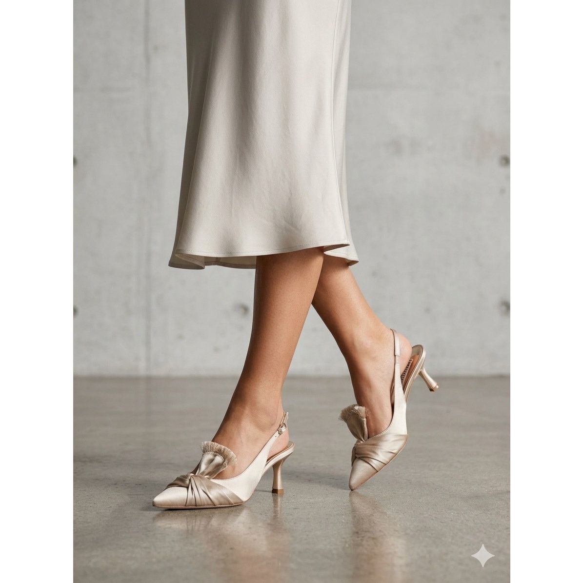 Badgley Mischka Badgley Mishka satin beige slingback heels size 6 Size US 6 / IT 36 - 1 Thumbnail