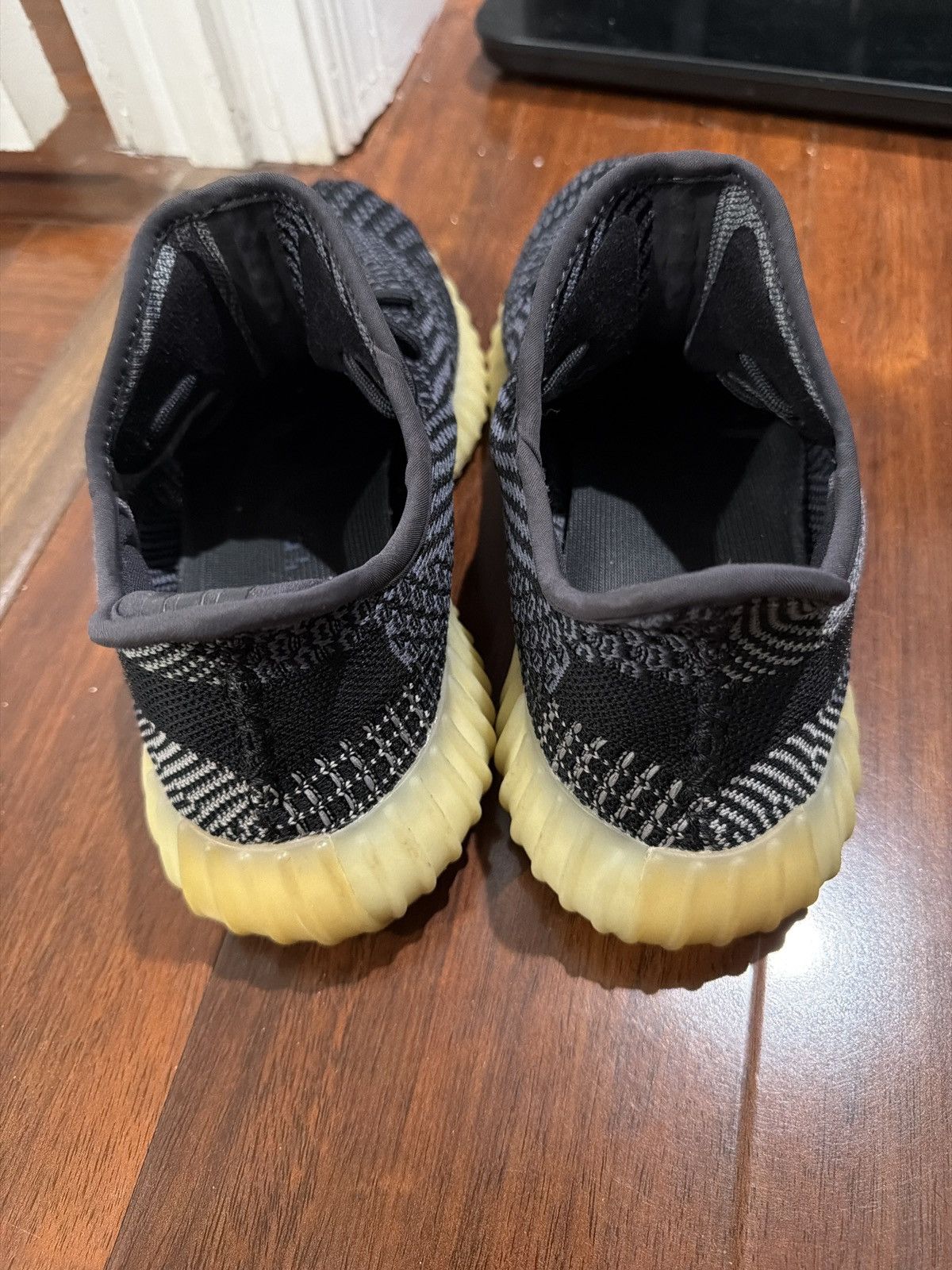 Yeezy Adidas Yeezy Boost 350 V2 Black non Reflective Static Size US 8 / EU 41 - 6 Thumbnail