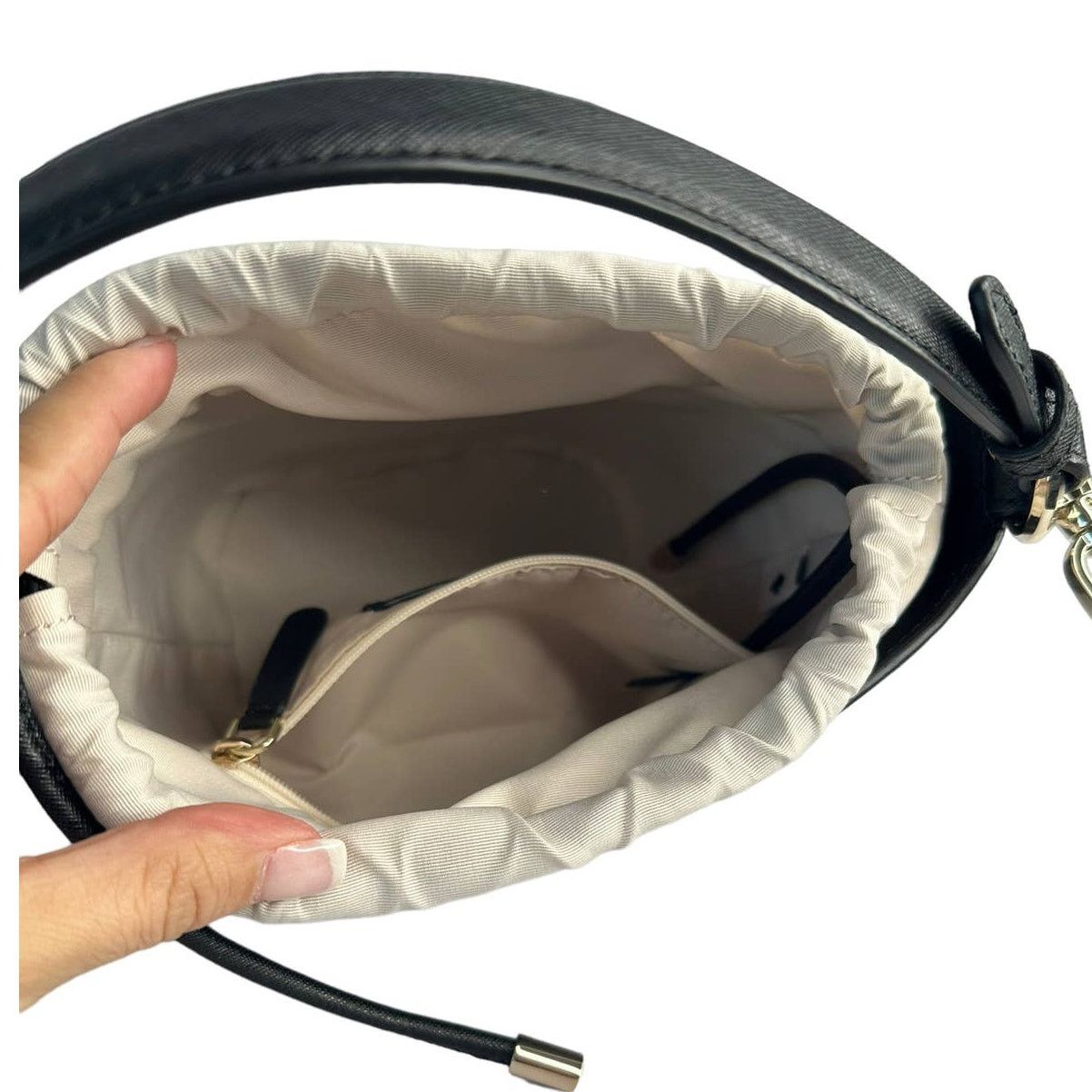 Kate Spade kate Spade Cameron small bucket bag Leather Black Size ONE SIZE - 5 Thumbnail