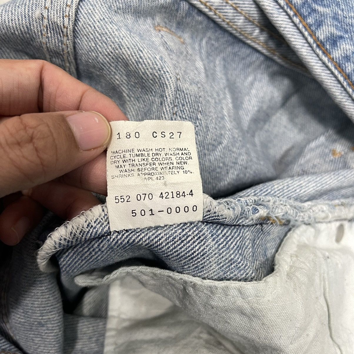 Levi's Vintage 90s Levis 501xx Button Fly Distressed Denim W31 Size US 31 - 19 Thumbnail