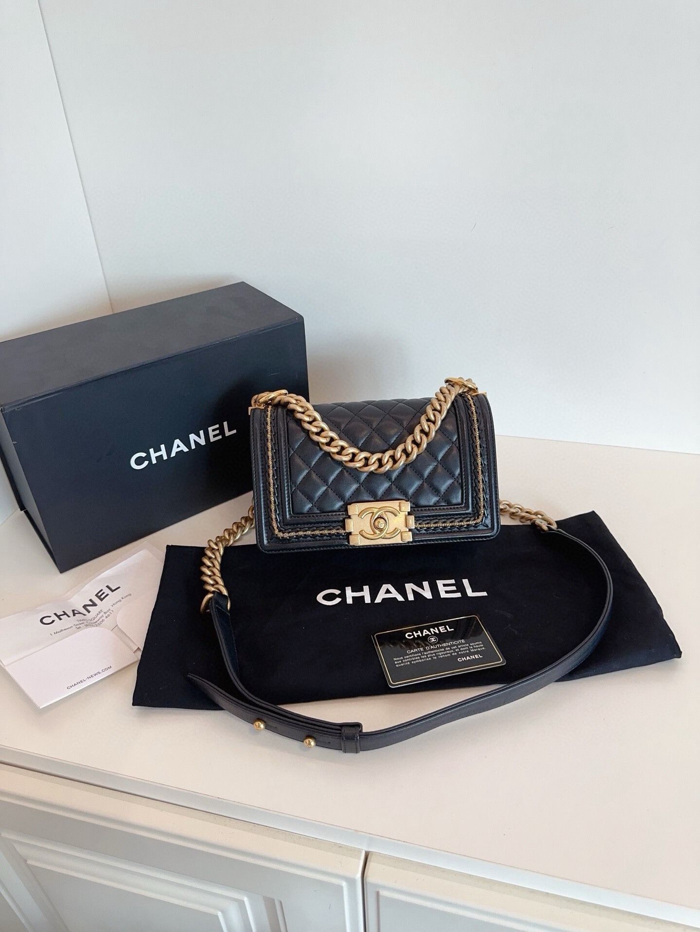 Chanel Pre-loved Bag Very good condition Size ONE SIZE - 1 Thumbnail
