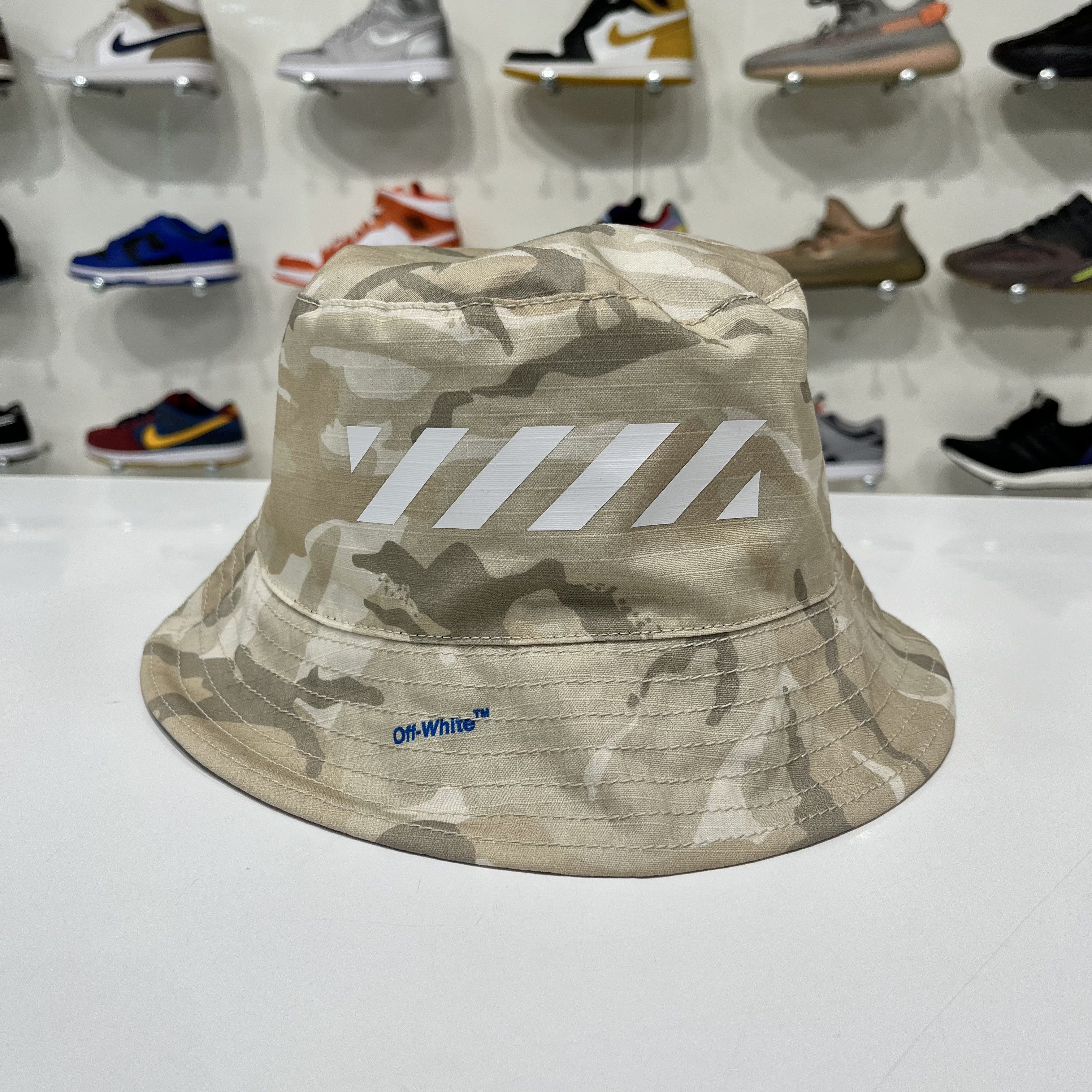 Off-White Off-White x Browns 50 Camouflage Print Bucket Hat Size ONE SIZE - 3 Thumbnail