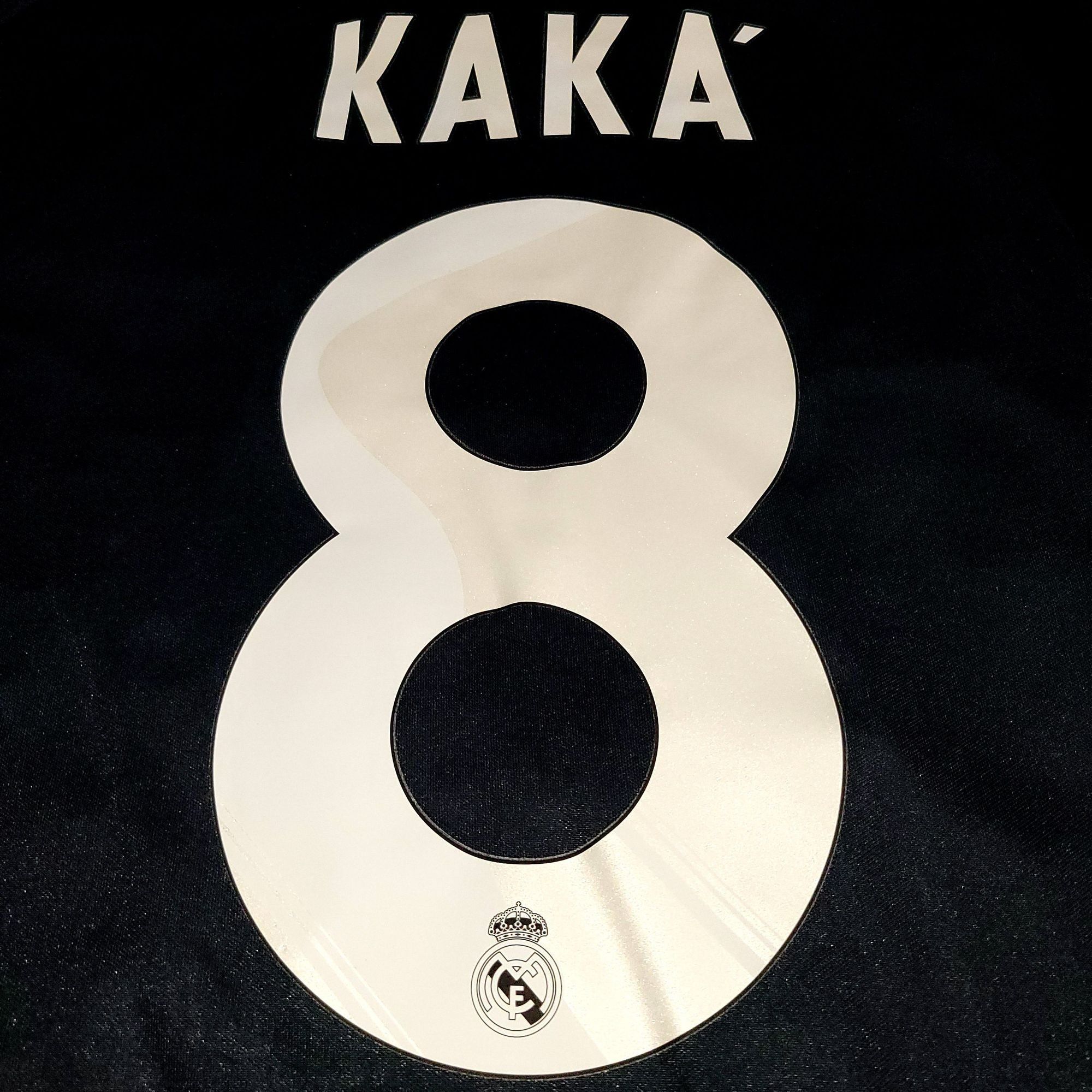 Adidas Kaka Real Madrid 2009 2010 DEBUT Soccer Jersey XL SKU# E8433 Size US XL / EU 56 / 4 - 3 Thumbnail
