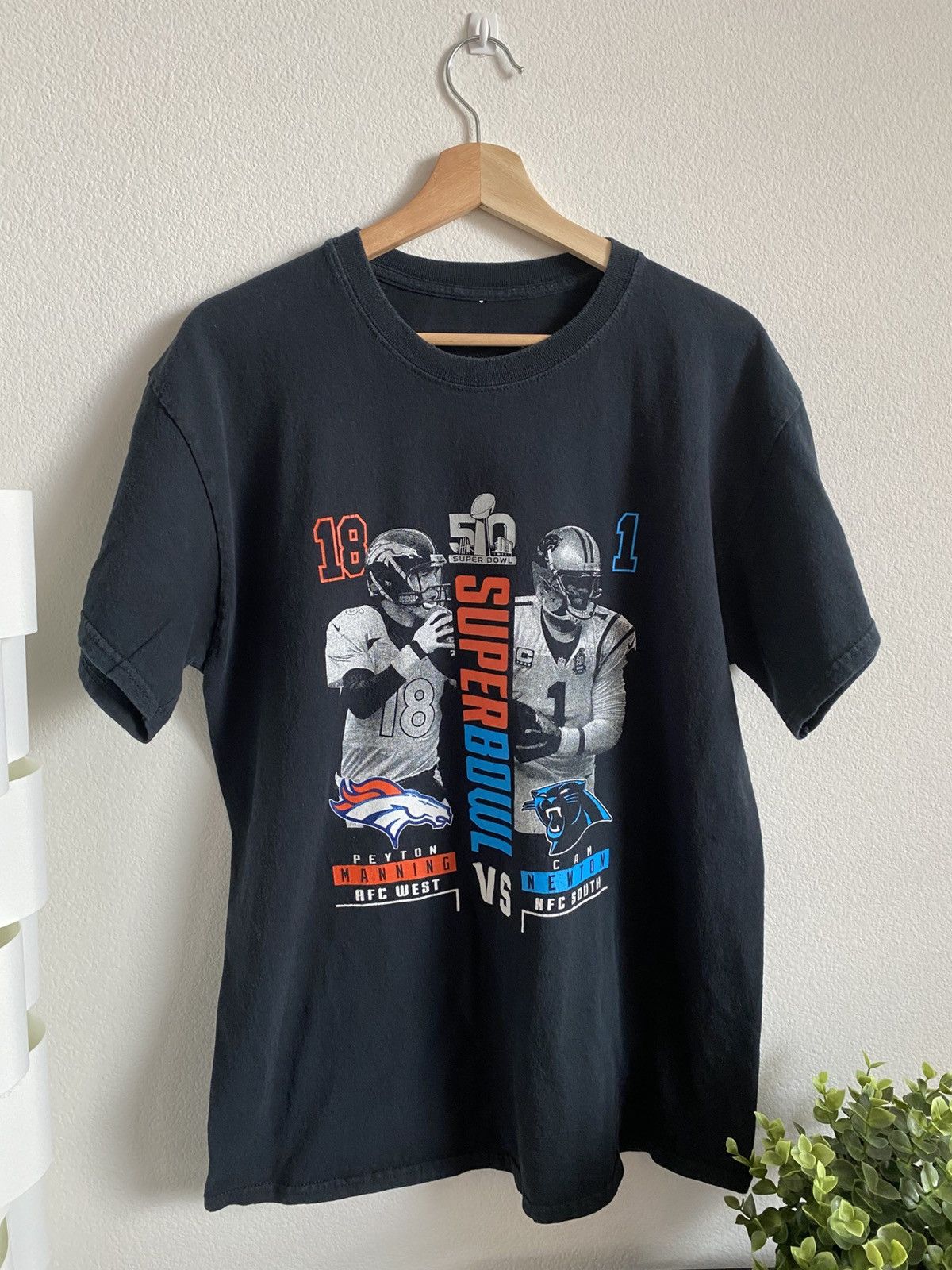 NFL Super Bowl 50 Tee Denver Broncos Payton Manning Size US XL / EU 56 / 4 - 1 Thumbnail