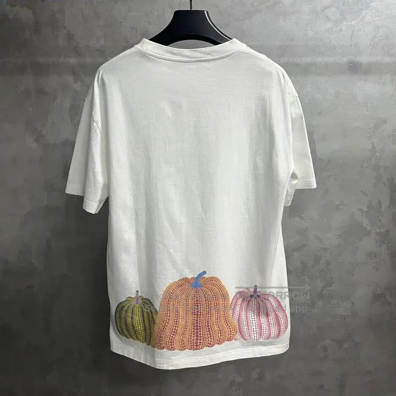 Louis Vuitton Louis Vuitton Men's White Cotton T-Shirt . Size US L / EU 52-54 / 3 - 5 Thumbnail