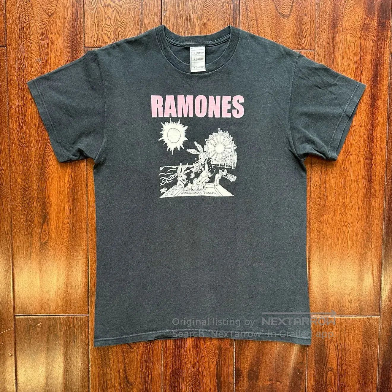 Vintage Ramones 00s Vintage Graphic Tee. Size US M / EU 48-50 / 2 - 1 Thumbnail