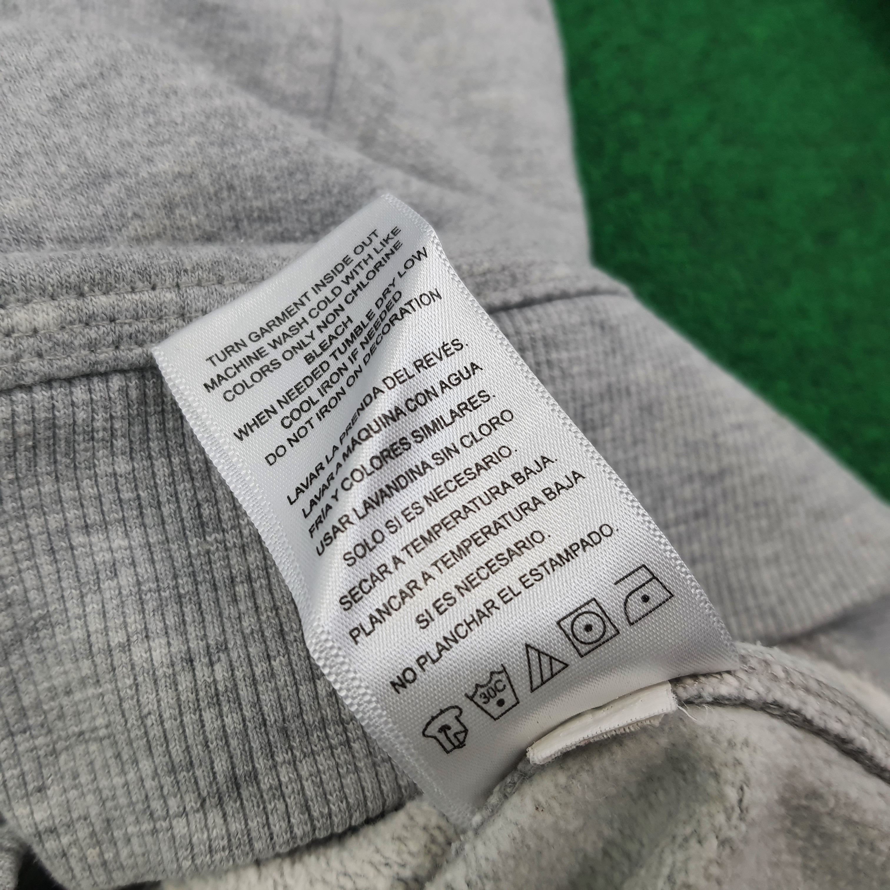 Champion Vintage Champion Sweatshirt C266N4 Size US L / EU 52-54 / 3 - 7 Thumbnail