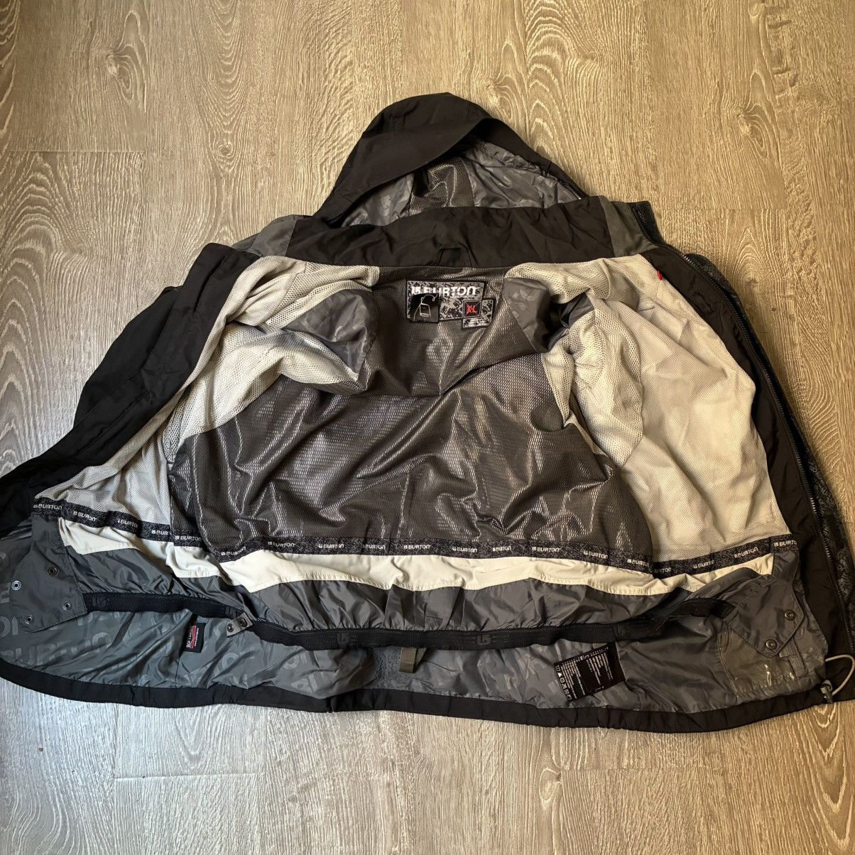 Burton Burton iPod Jacket (Early 2000s) – XL – Y2K Techwear Size US XL / EU 56 / 4 - 6 Thumbnail