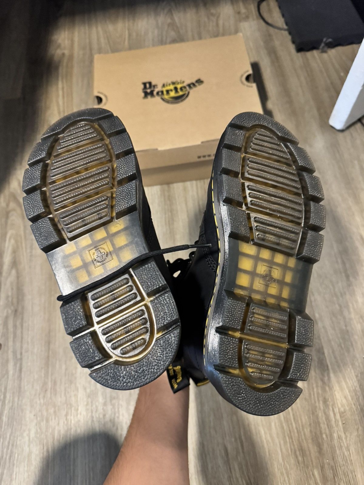 Dr. Martens Dr. Martens Size US 8 / EU 41 - 7 Thumbnail