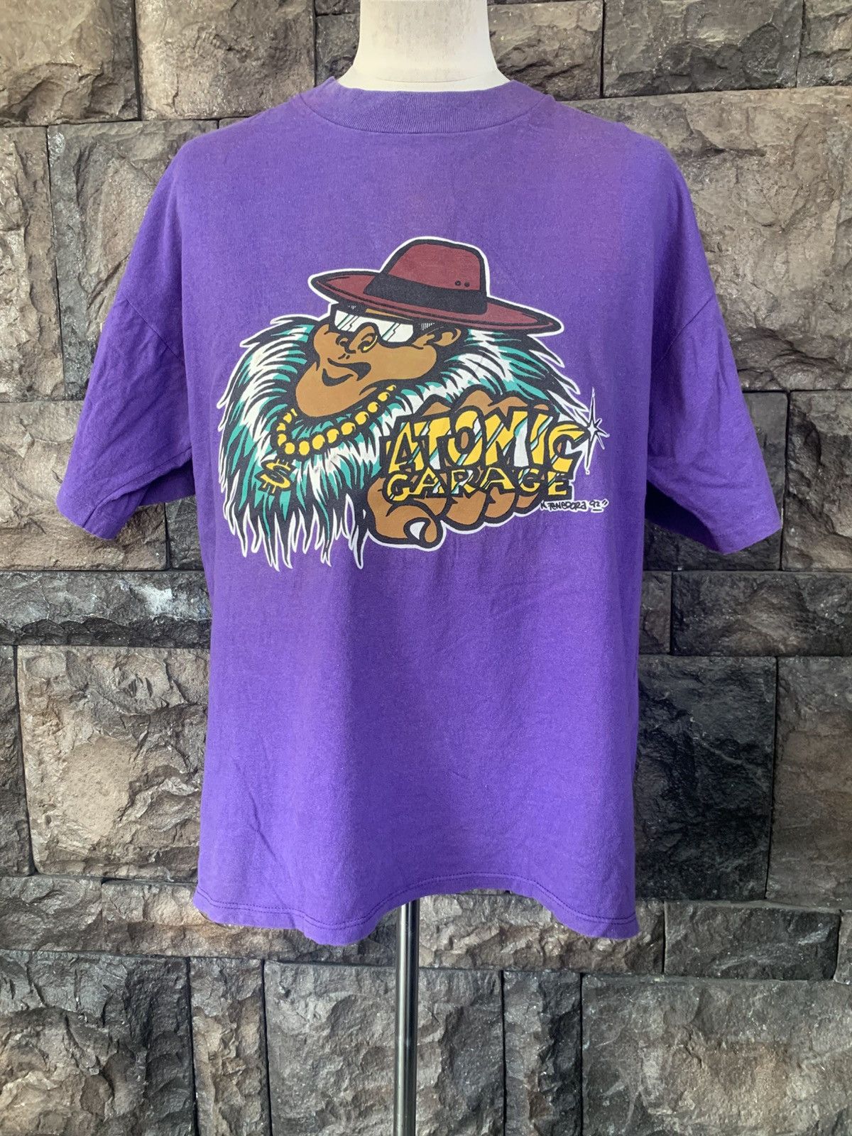 Vintage 90s Atomic Garage Pop Culture Streetwear Skate Surf