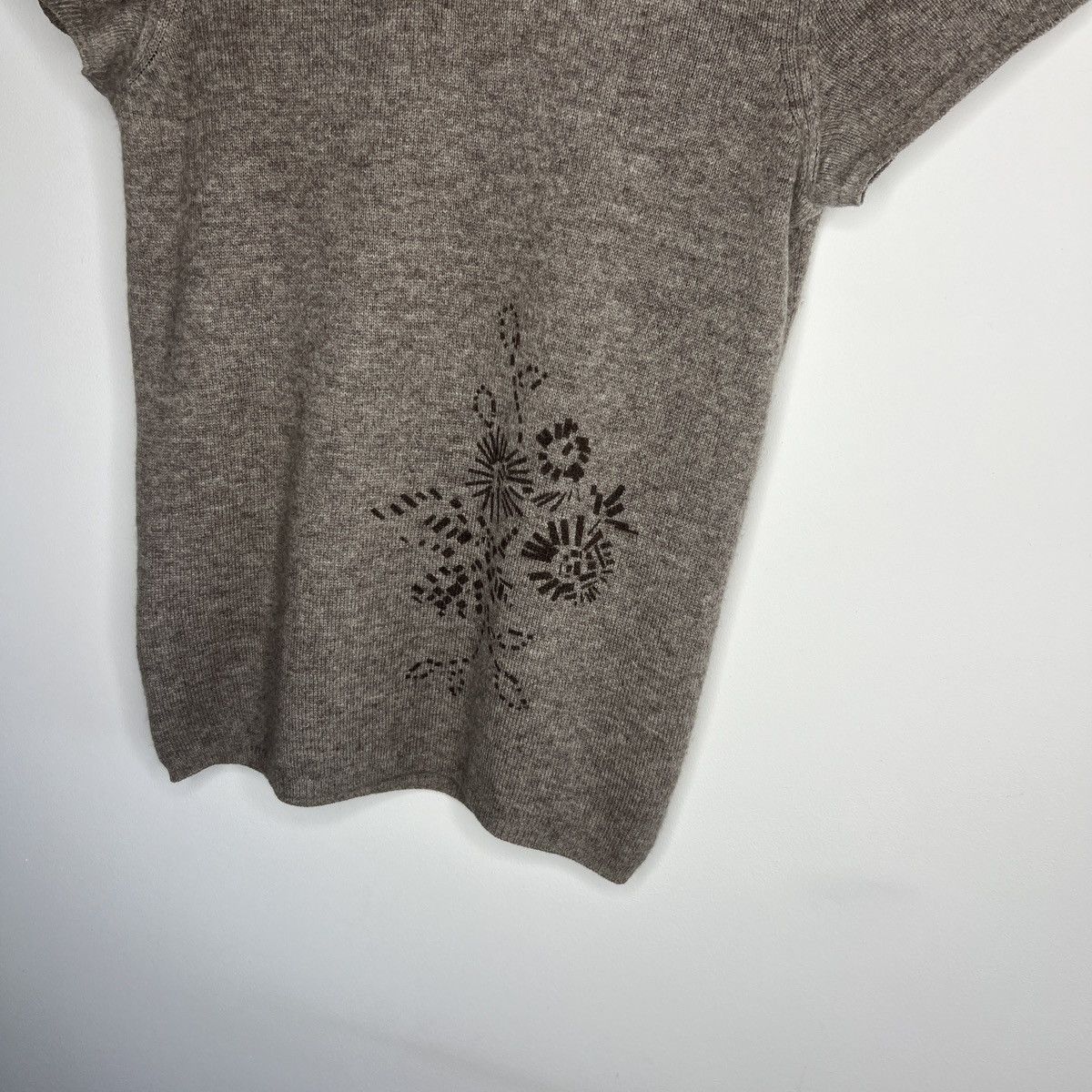 Loro Piana Loro Piana Cashmere Top Beige Brown Tshirt Size XS / US 0-2 / IT 36-38 - 2 Thumbnail