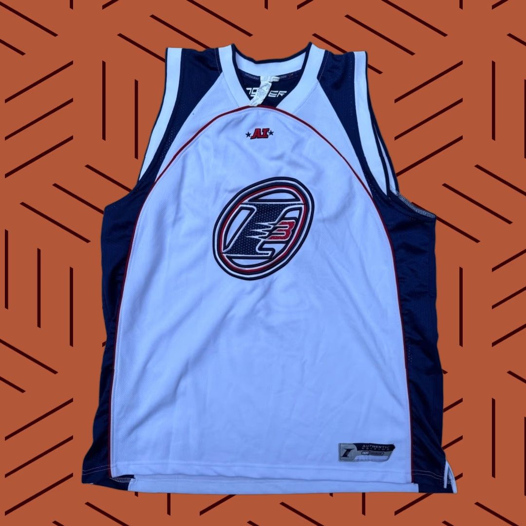 Reebok VINTAGE Reebok Limited Edition AI The Answer Allen Iverson Jersey M Hip Hop Y2K Shirt Adult Medium White Size US M / EU 48-50 / 2 - 1 Thumbnail