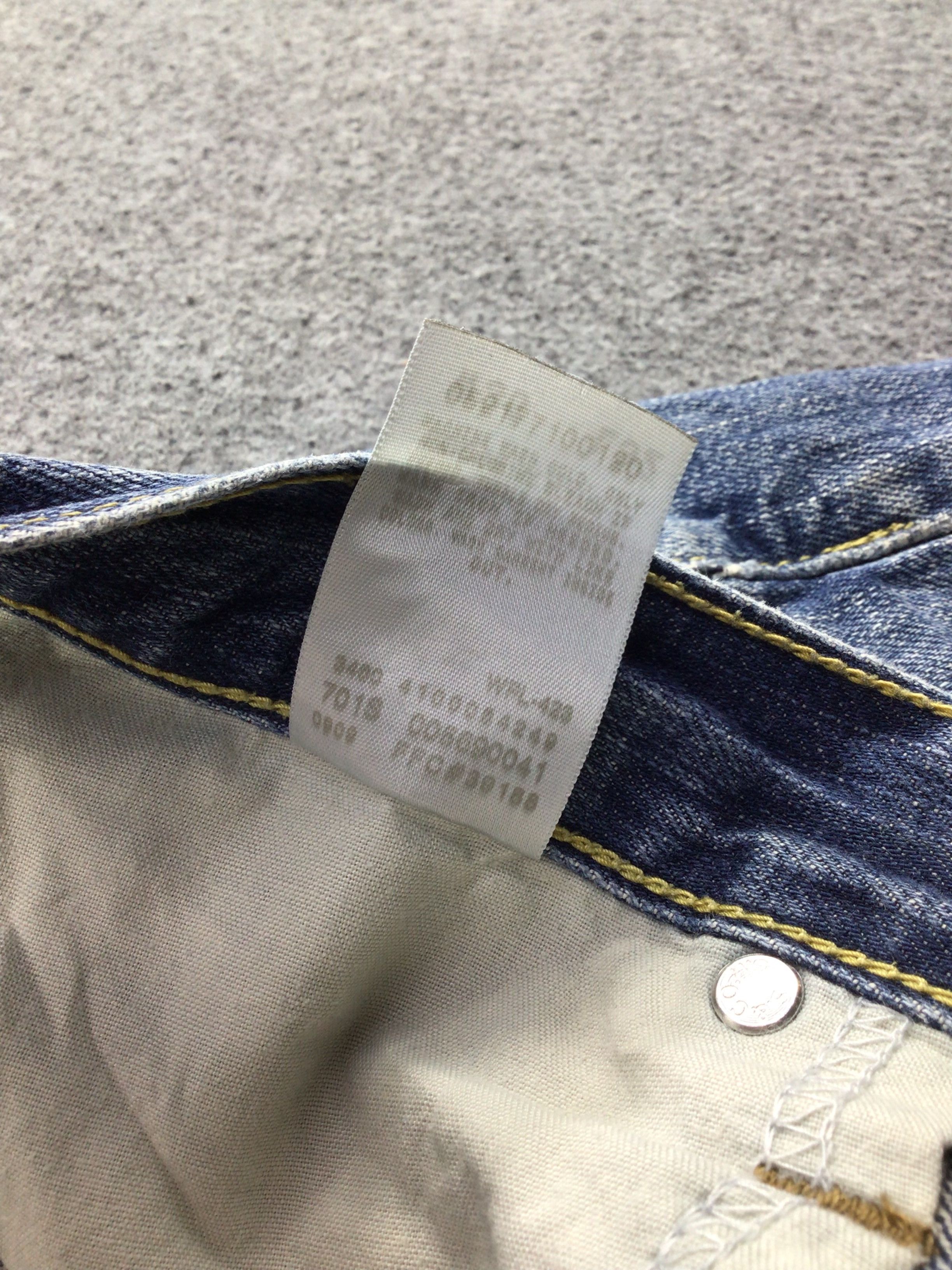 Levi's Vintage Levis 569 Jeans Faded Blue Denim KJ254 Size US 36 / EU 52 - 11 Thumbnail