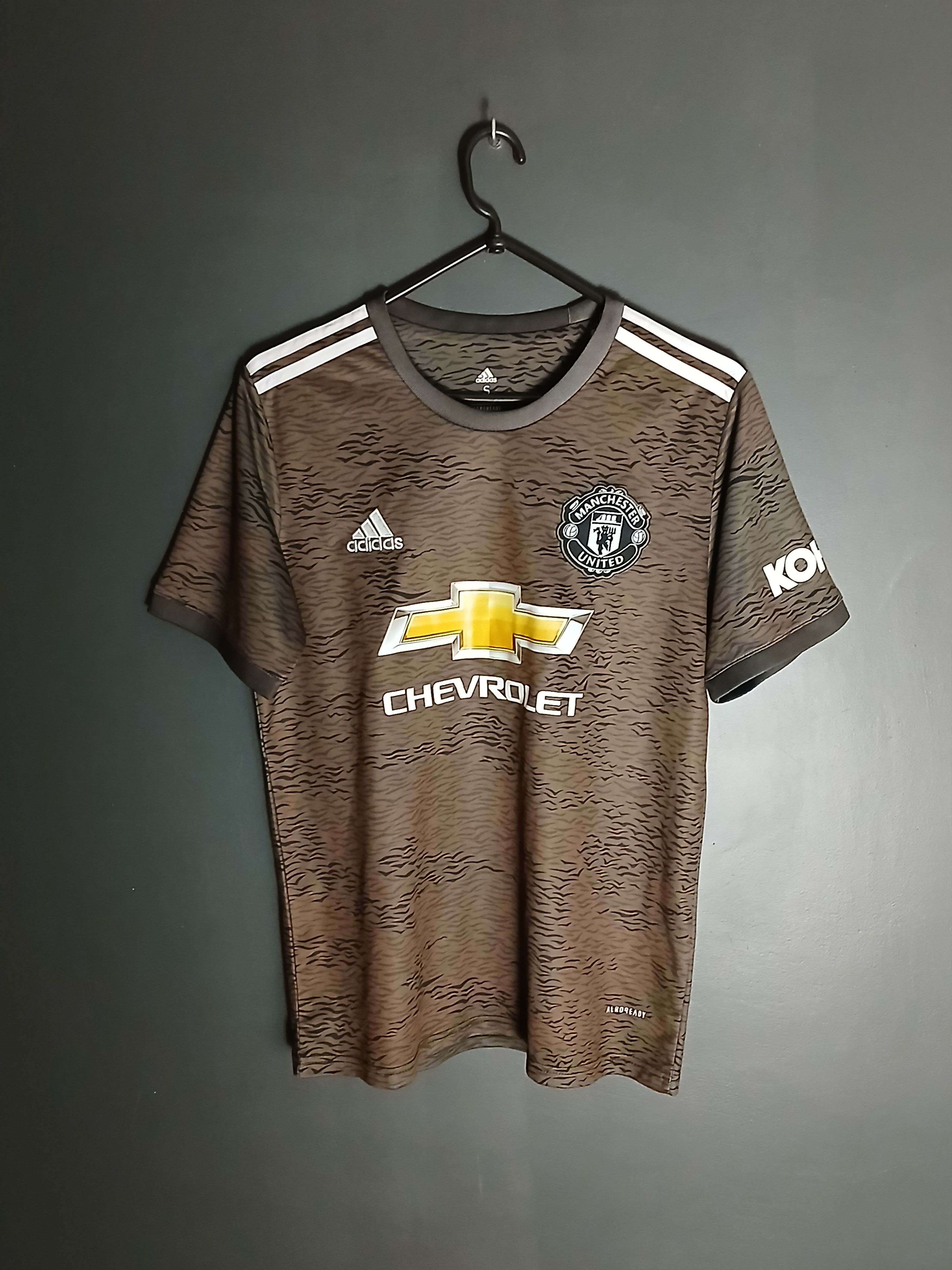 Other Manchester United 20/21 Away Football Jersey T-Shirt Size US S / EU 44-46 / 1 - 1 Thumbnail