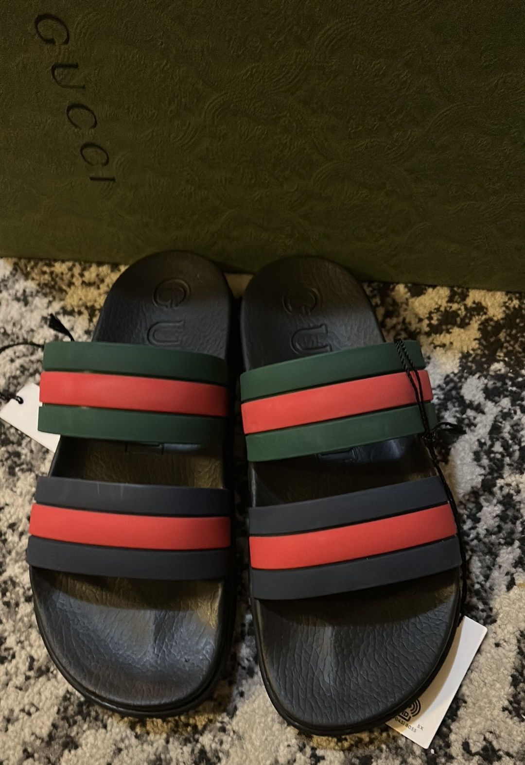 Gucci Gucci Agrado GRG Rubber Slide Sandal size 9 Size US 9 / EU 42 - 1 Thumbnail