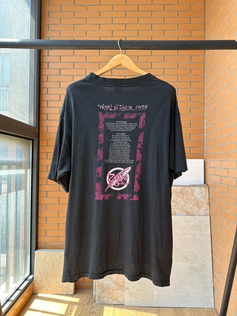 Vintage Vintage Tee 1995 Jimmy Page & Robert Plant 2505-Nextarrow Size US XL / EU 56 / 4 - 2 Thumbnail