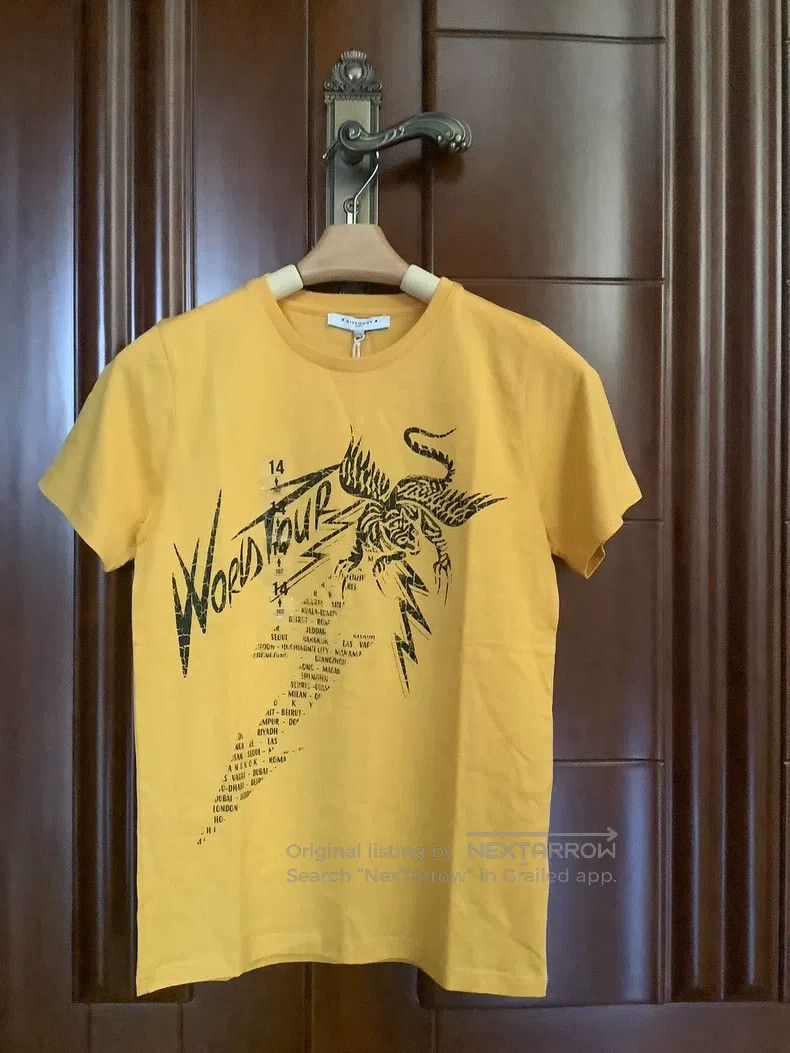 Givenchy Givenchy Short Sleeve T-Shirt, Size 12+, Shoulder Width 35 Size US M / EU 48-50 / 2 - 1 Thumbnail