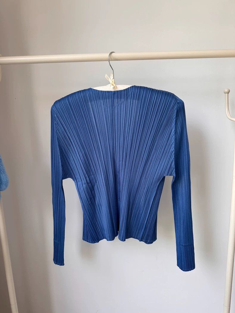 Issey Miyake Issey Miyake size:3 A dark blue pleated cardigan Size XS / US 0-2 / IT 36-38 - 4 Thumbnail