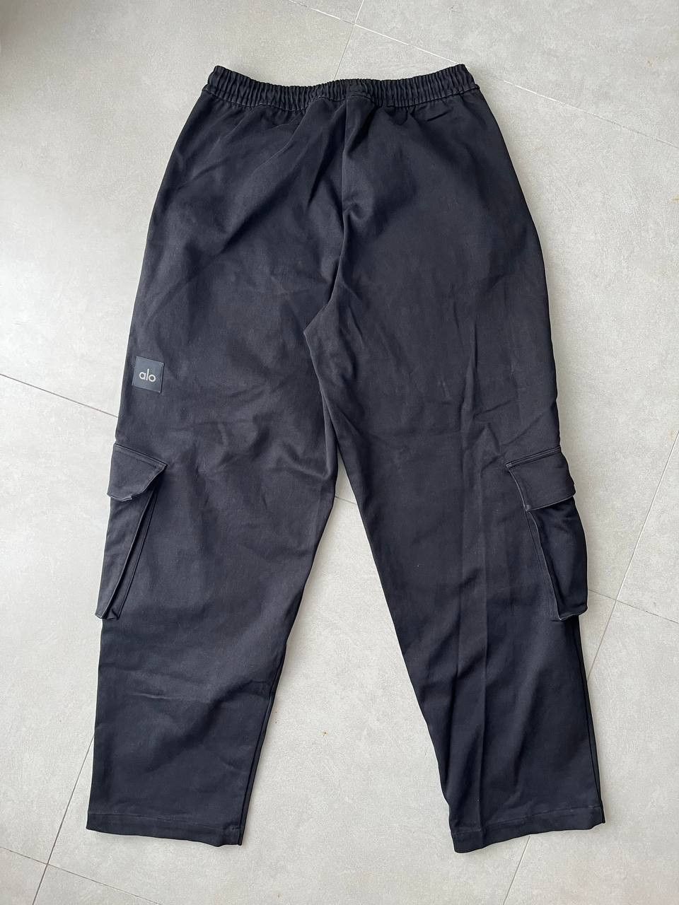 Alo ⭐️SALE⭐️ [M] ALO YOGA NORTHSTAR CARGO PANTS TROUSERS Size US 32 / EU 48 - 3 Thumbnail