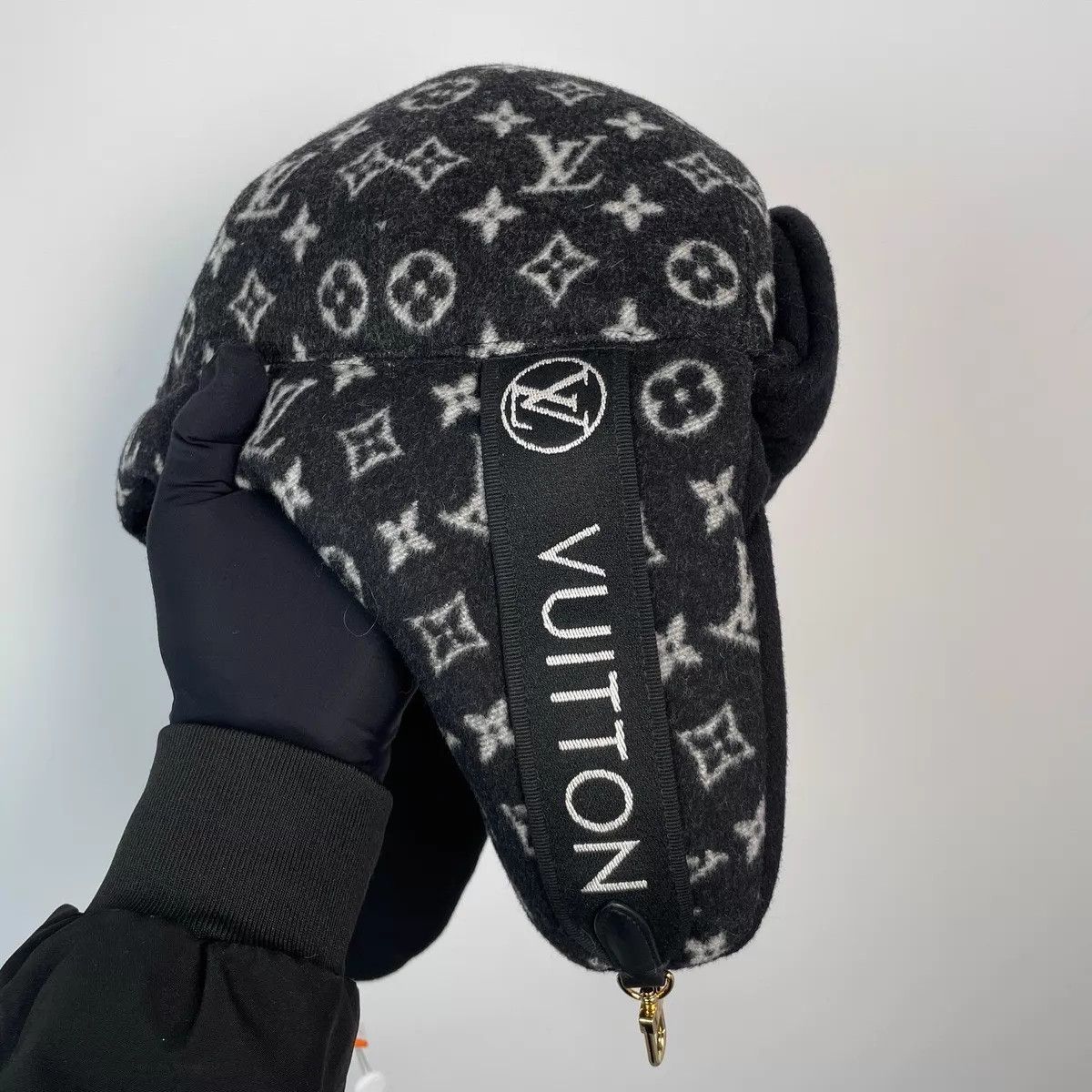 Louis Vuitton Louis Vuitton Carry On Wool Color Block Monogram Hat Size ONE SIZE - 3 Thumbnail