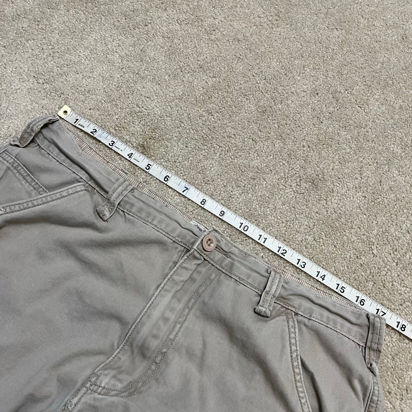 U.S. Polo Assn. Y2K U.S. Polo Assn Baggy Skater Beige Cargo Shorts 34W Size US 34 / EU 50 - 6 Thumbnail