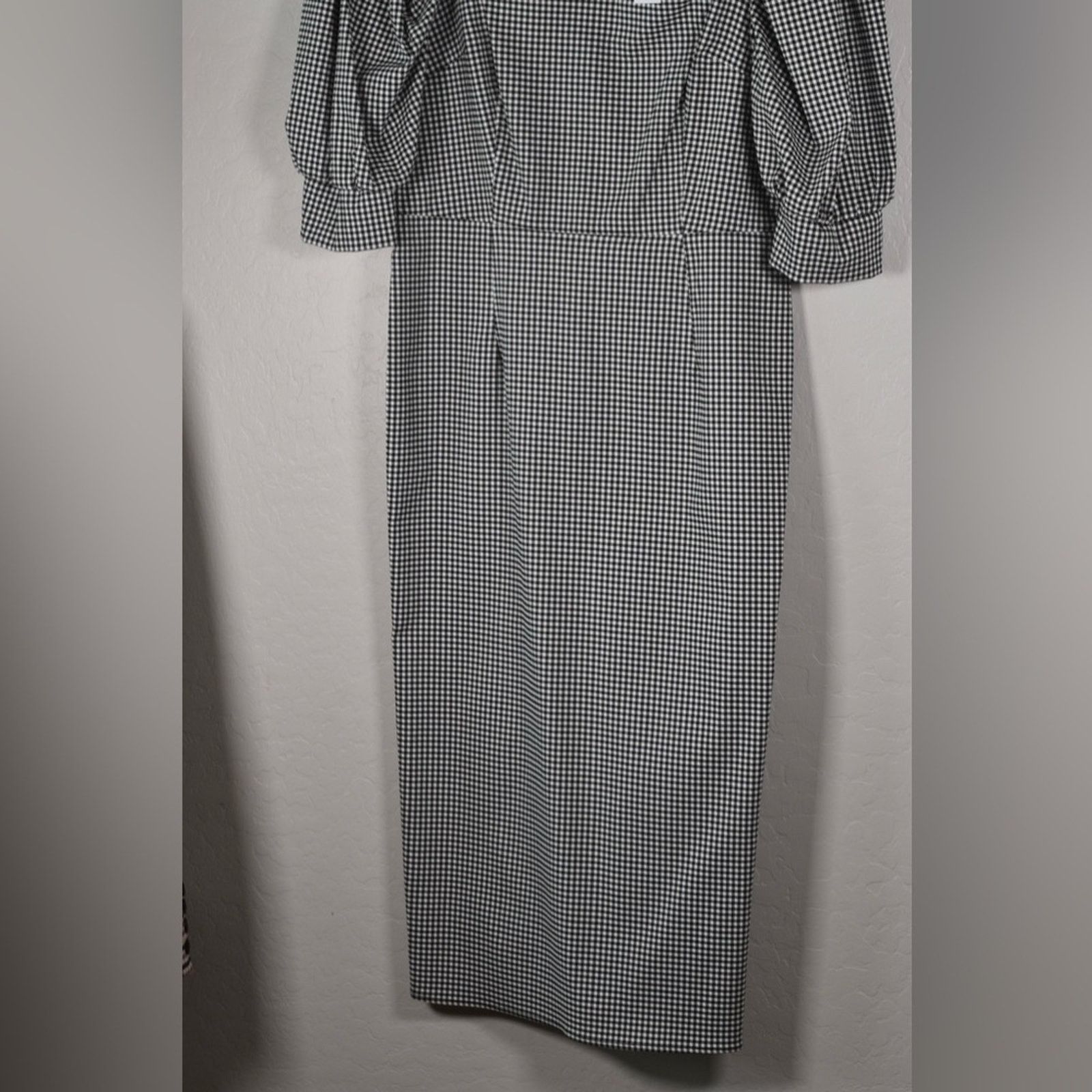 Topshop NWT Topshop Black and White Plaid Square Neck Midi Dress Size M / US 6-8 / IT 42-44 - 2 Thumbnail