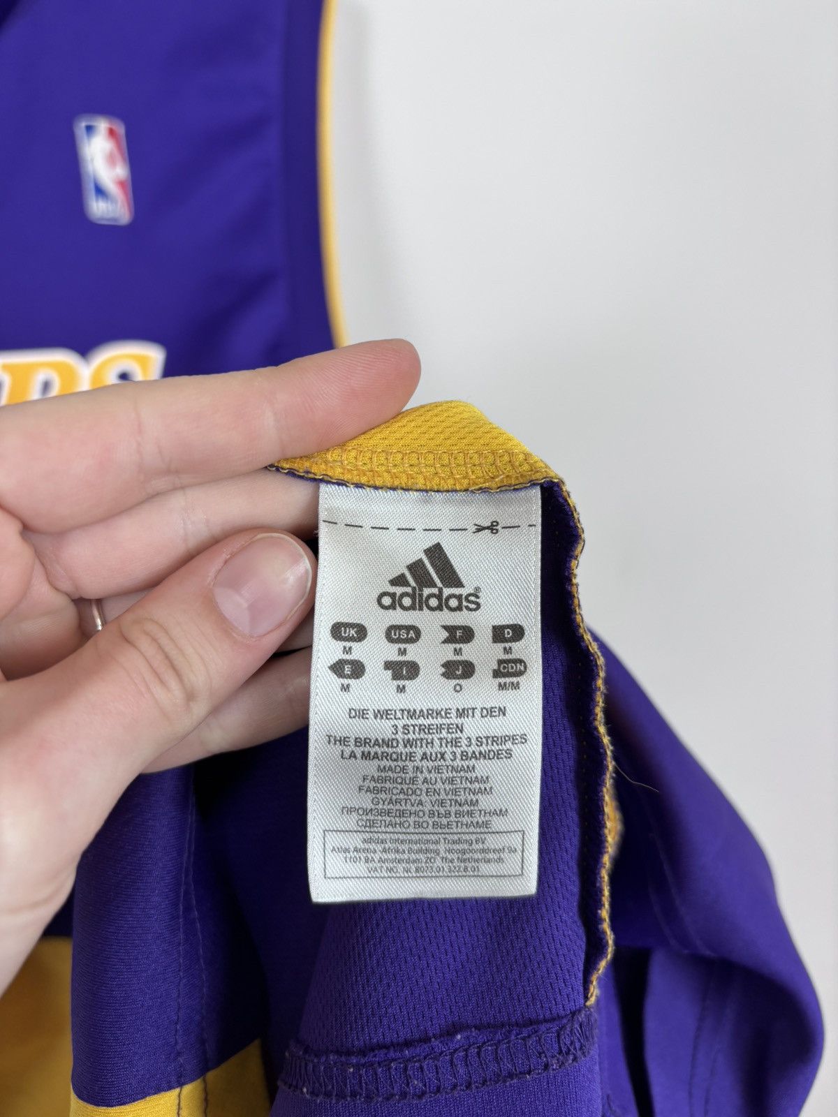 Adidas Adidas Los Angeles Lakers 2013 Kobe Bryant #24 NBA Jersey Size US M / EU 48-50 / 2 - 13 Thumbnail