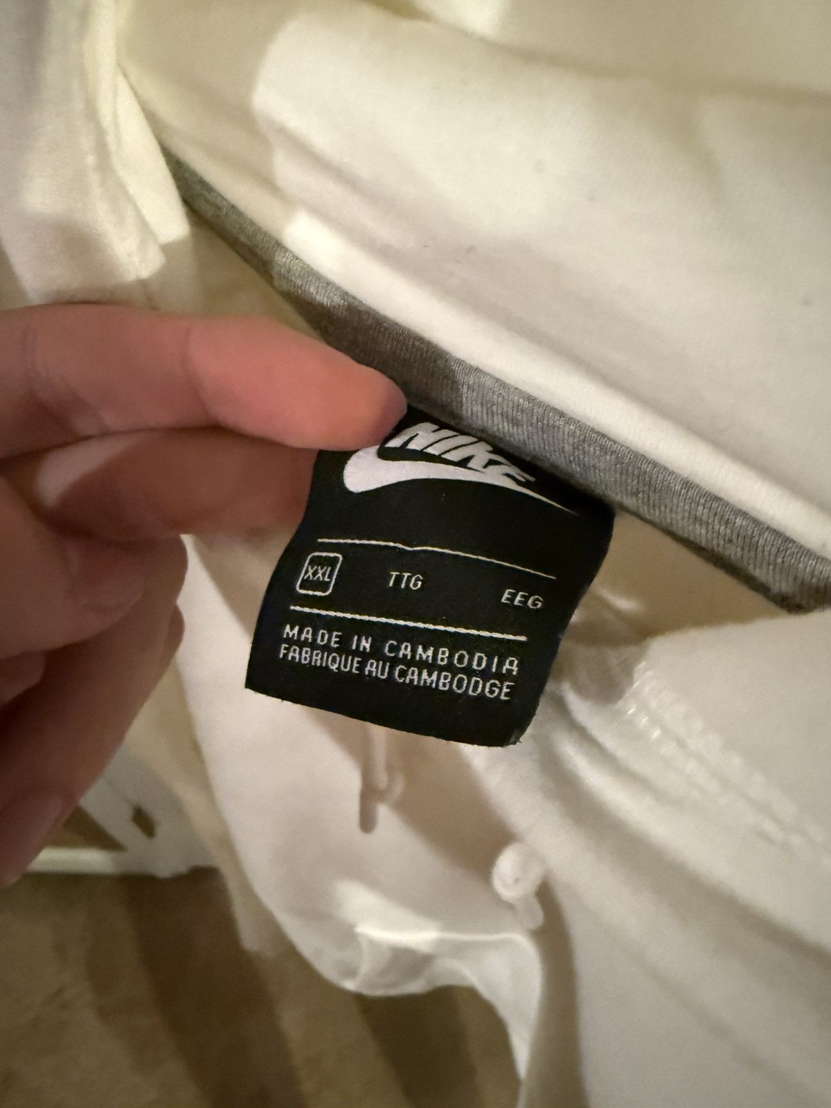 Nike White Nike Swoosh Hoodie Size US XXL / EU 58 / 5 - 3 Thumbnail