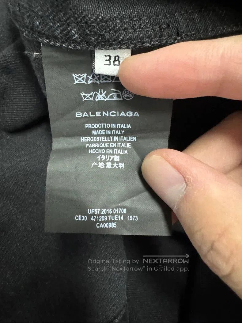 Balenciaga Balenciaga Asymmetric Collar Denim Jacket. Size US XS / EU 42 / 0 - 4 Thumbnail