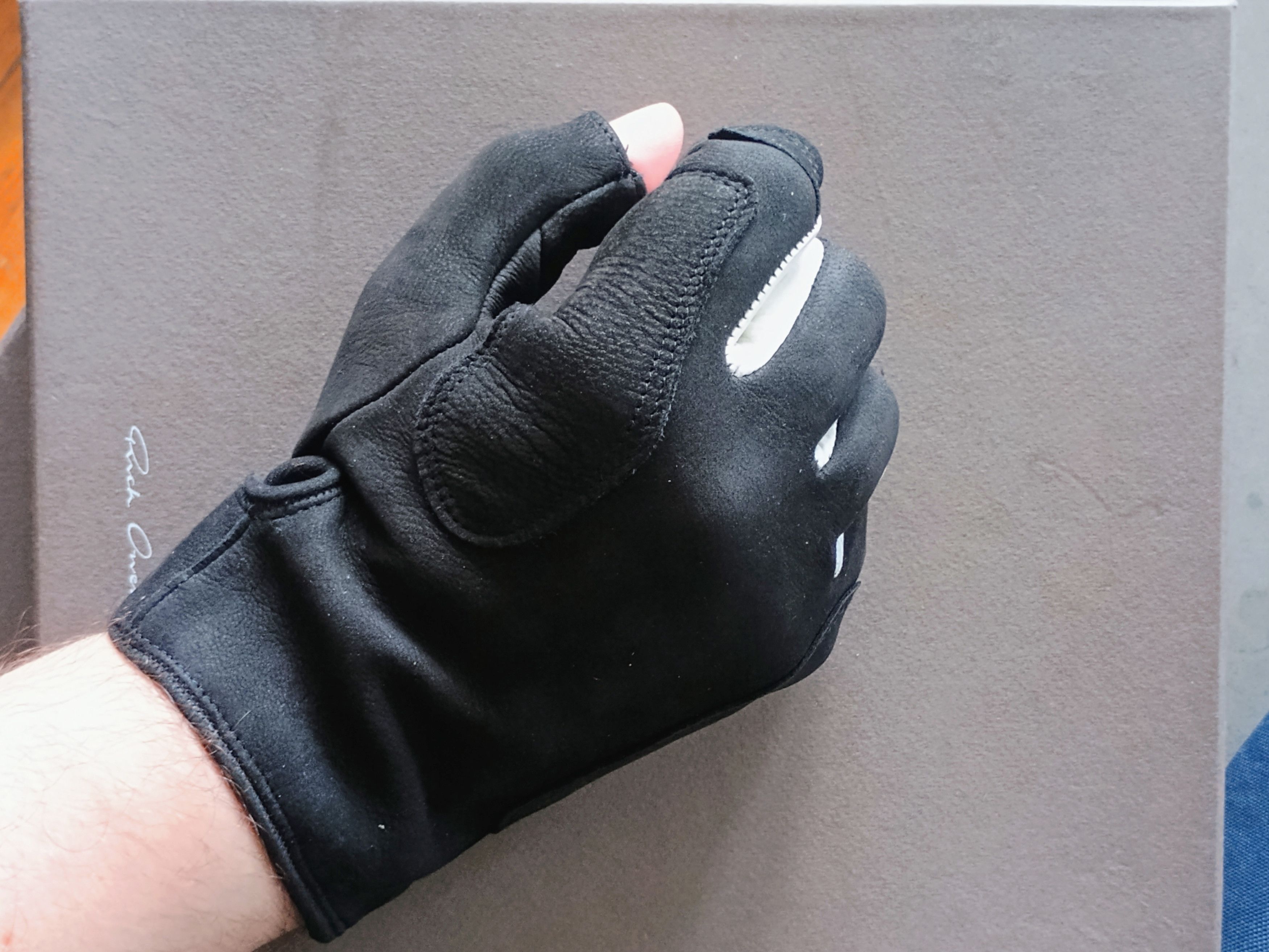 Rick Owens Gloves BNWT Size ONE SIZE - 12 Thumbnail